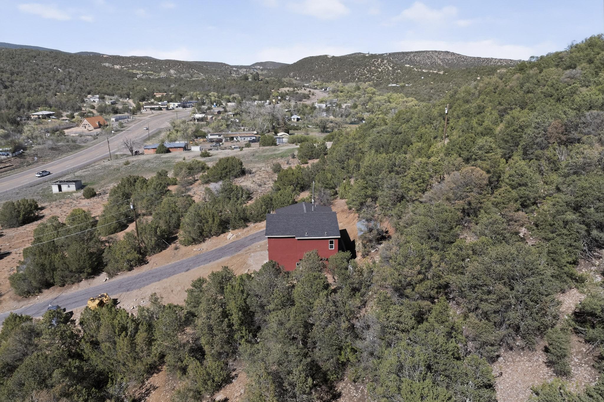 Photo 3 — 7 Shasta Court
