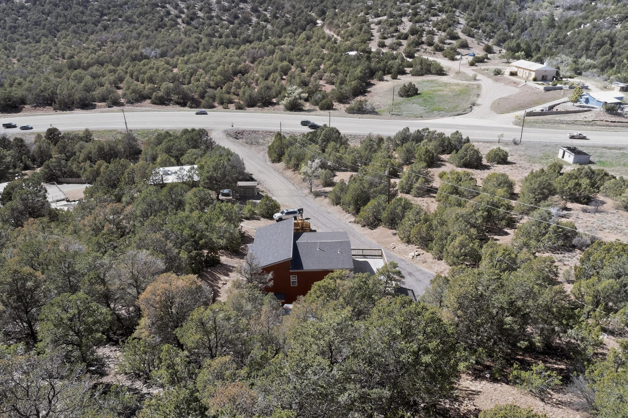 Photo 4 — 7 Shasta Court