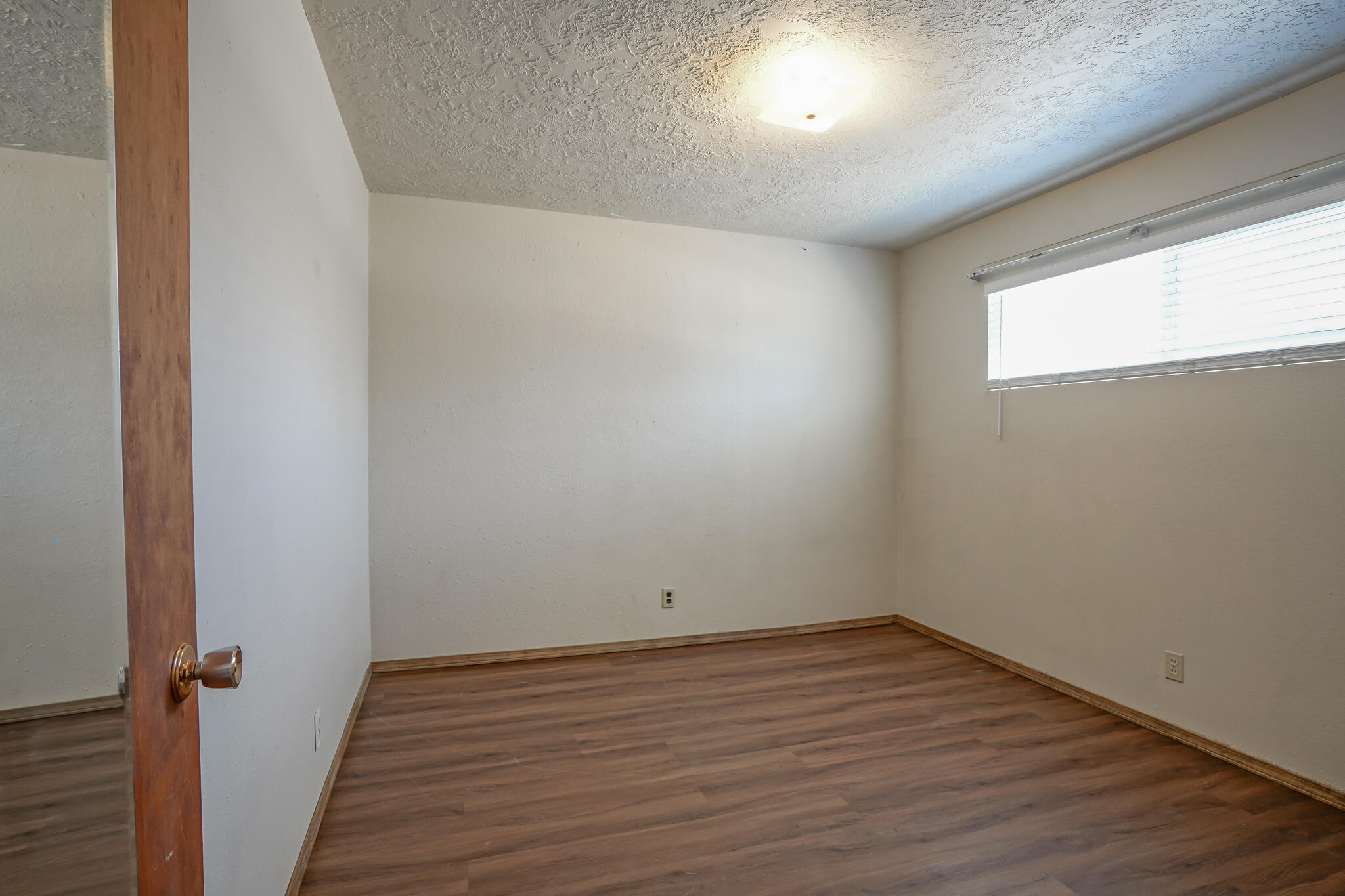 Photo 4 — 416 Kentucky Street SE