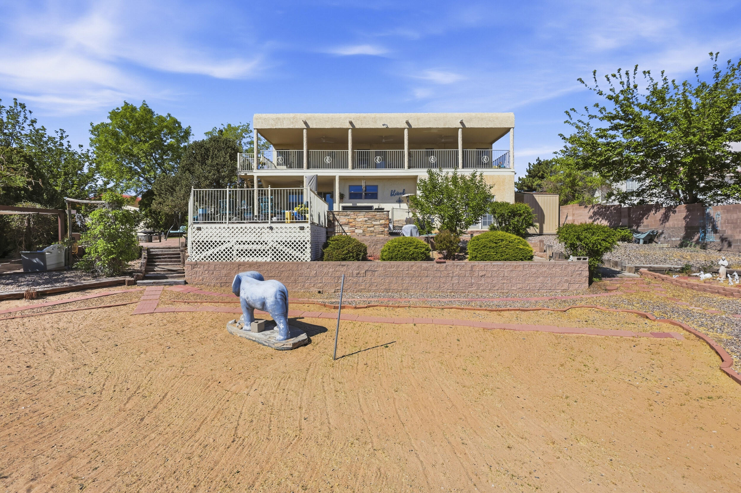 Photo 11 — 980 Hillside Circle SW