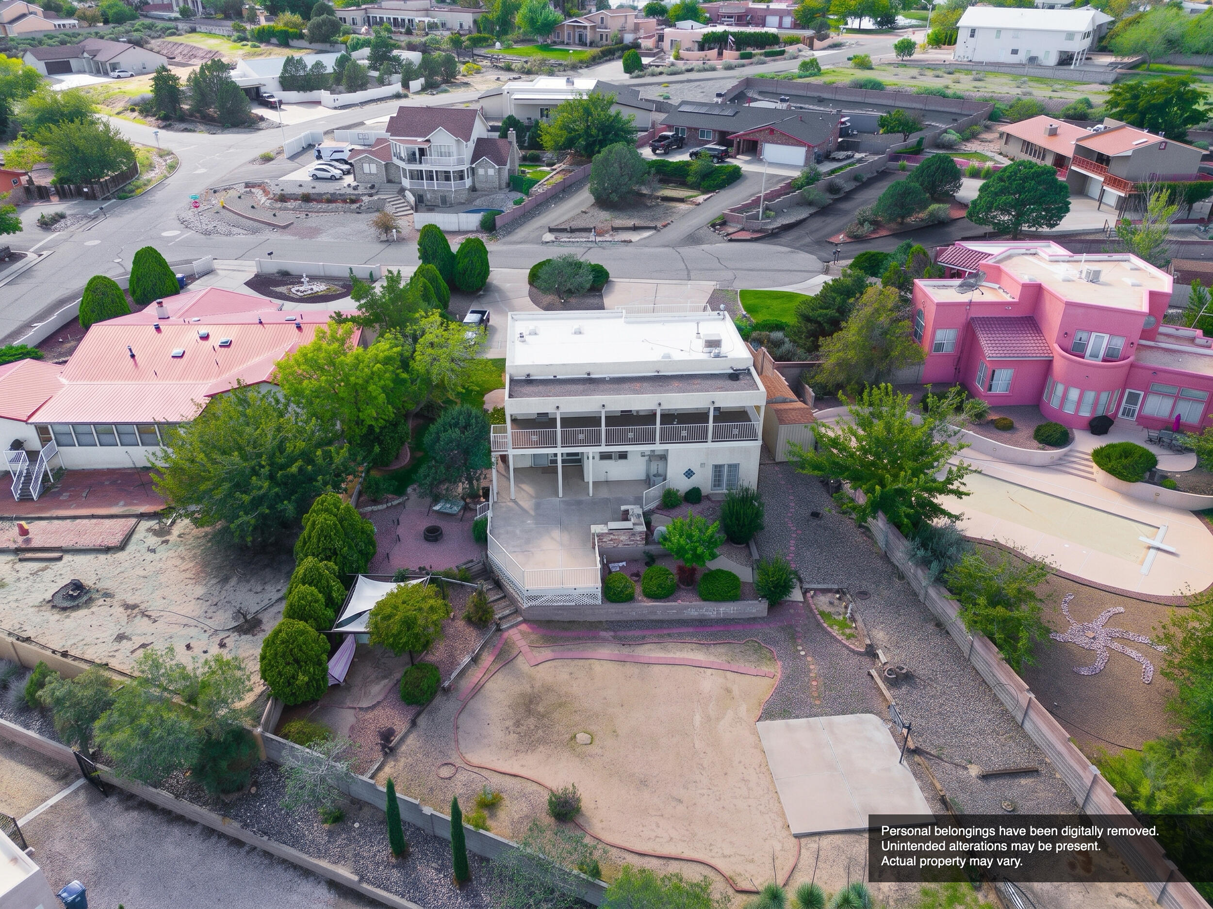 Photo 4 — 980 Hillside Circle SW