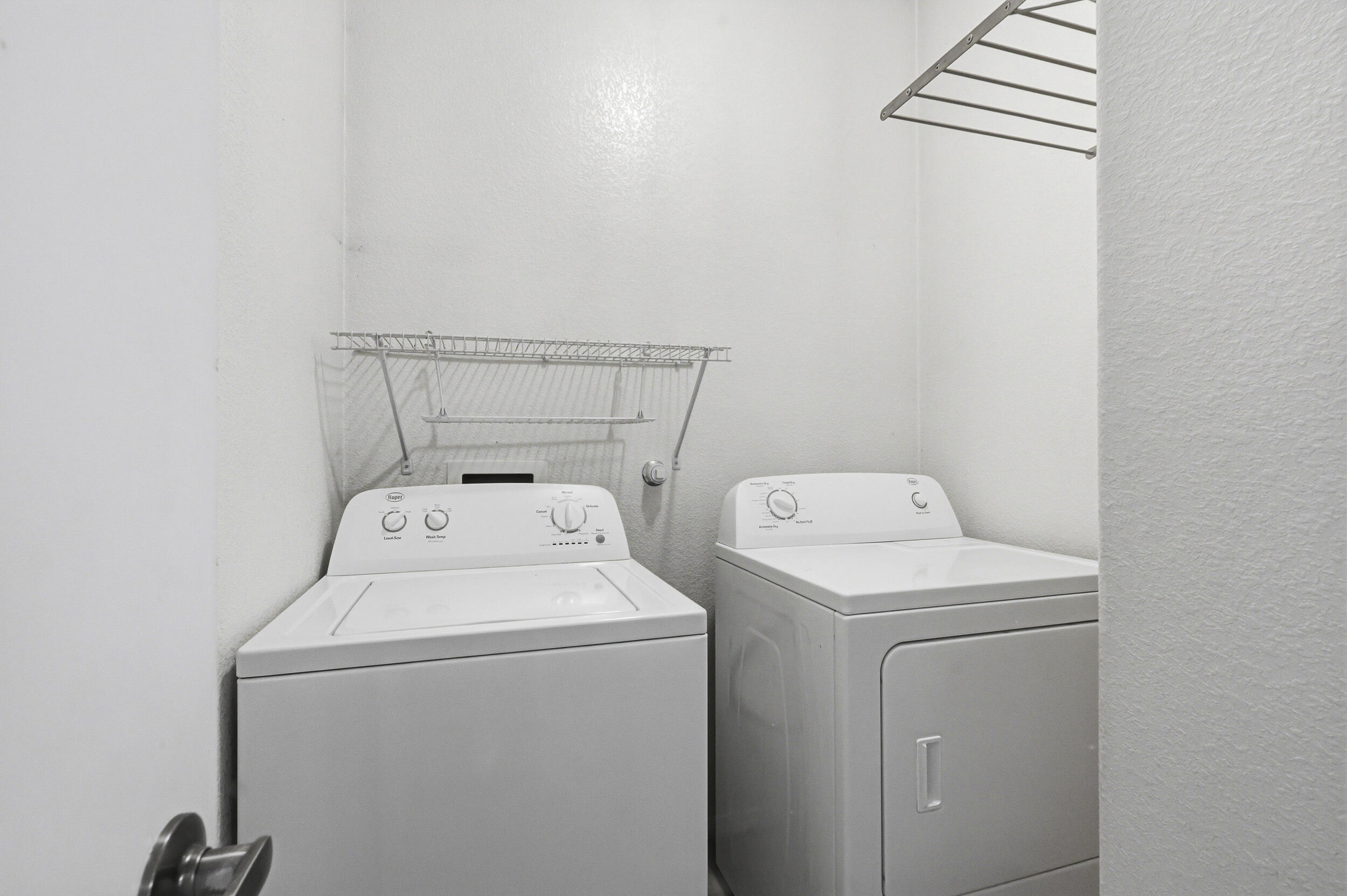 Photo 15 — 6800 Vista Del Norte Road NE # 2121