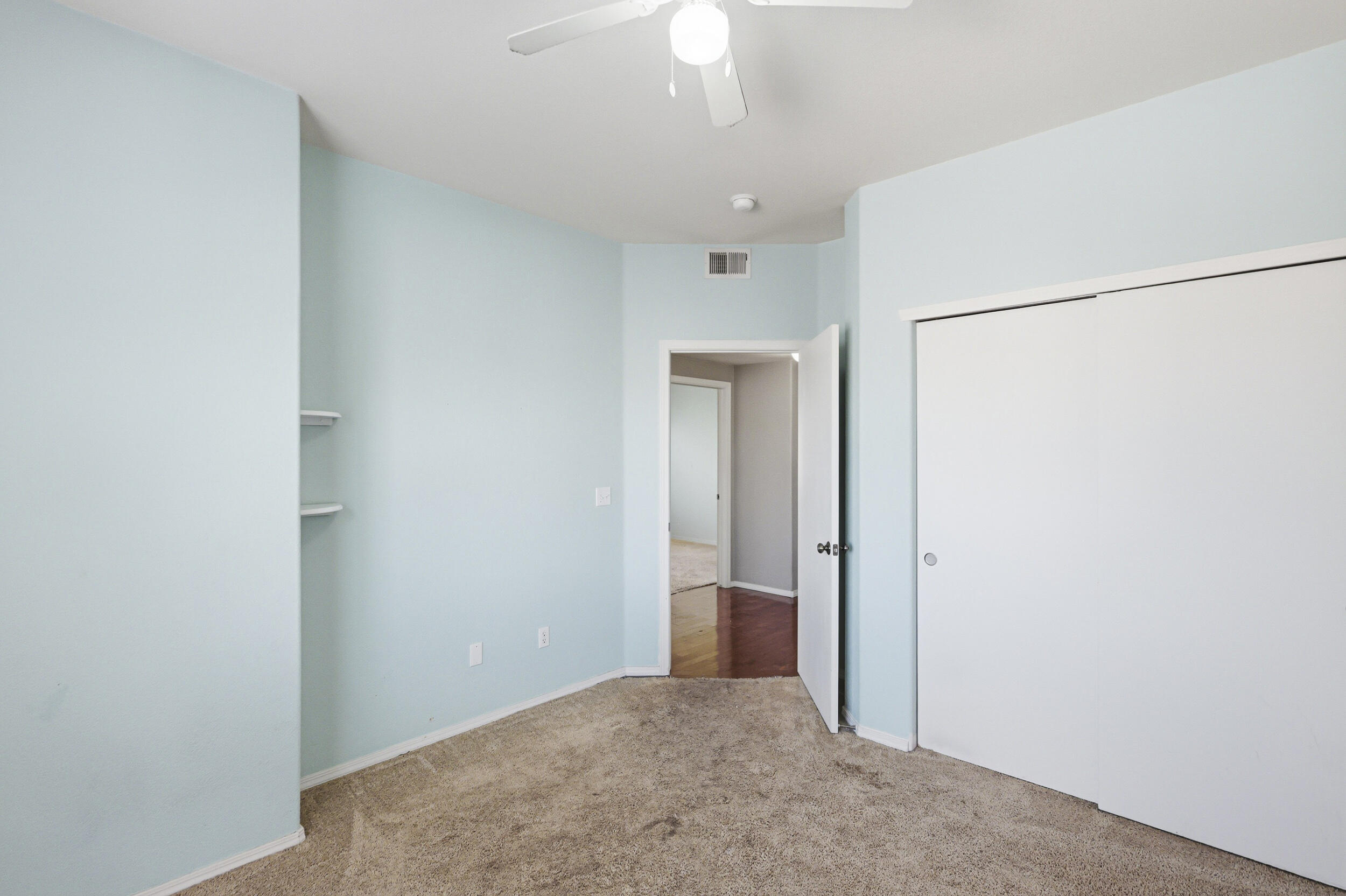 Photo 9 — 6800 Vista Del Norte Road NE # 2121