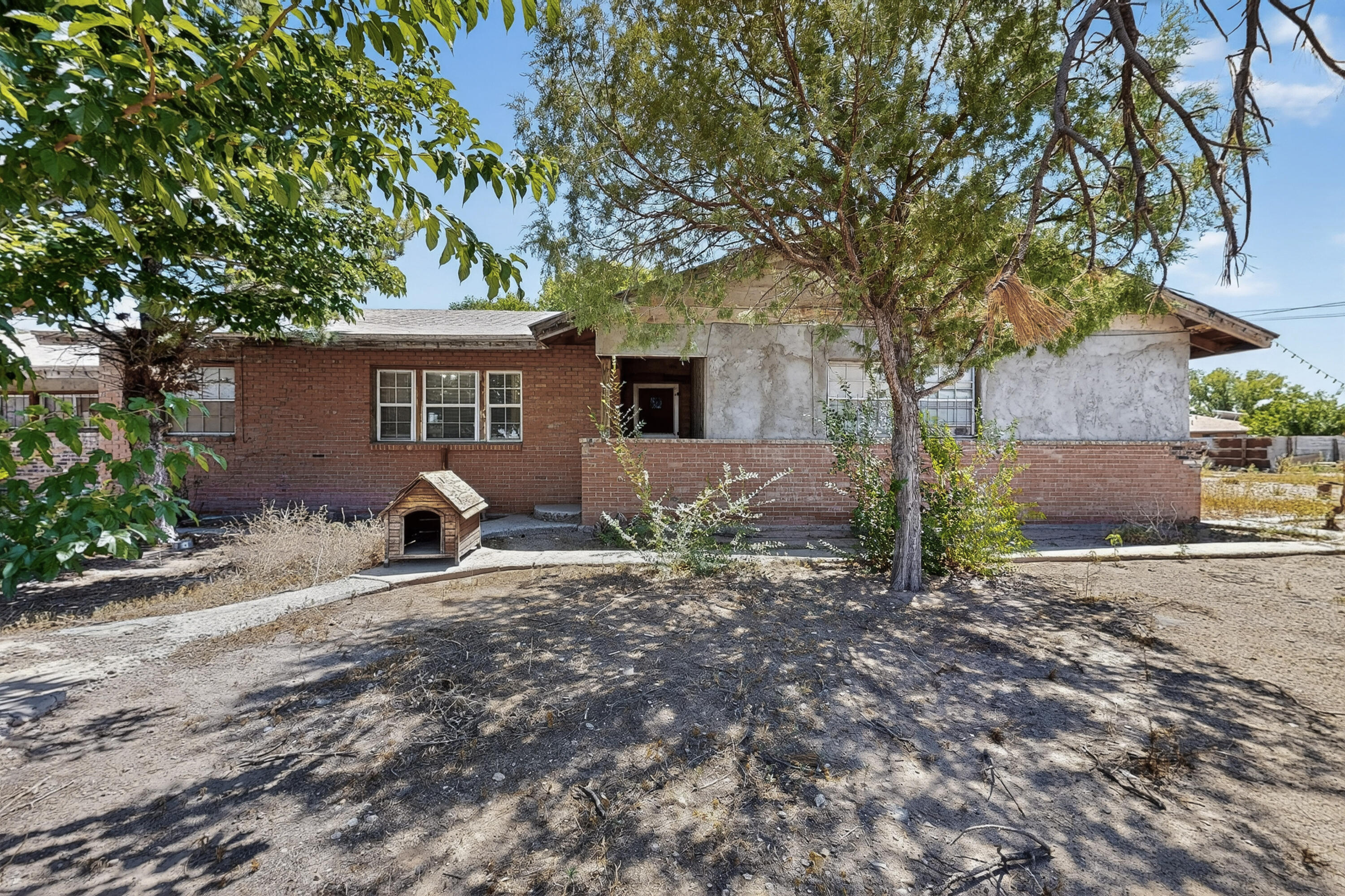 Photo 7 — 1604 Juan Perea Road