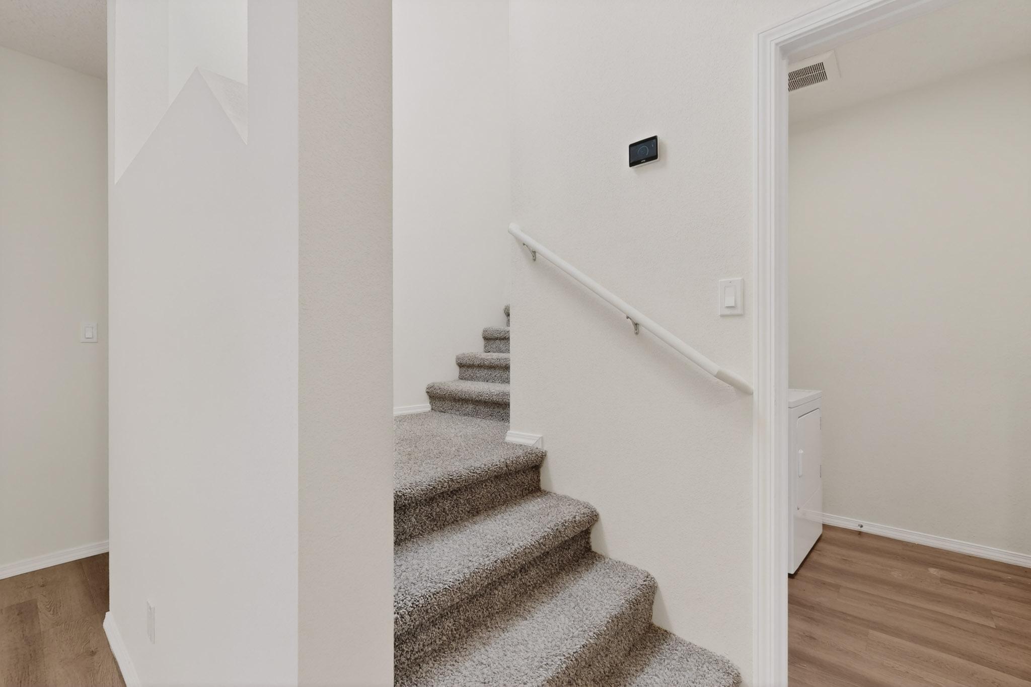 Photo 16 — 311 San Clemente Avenue NW