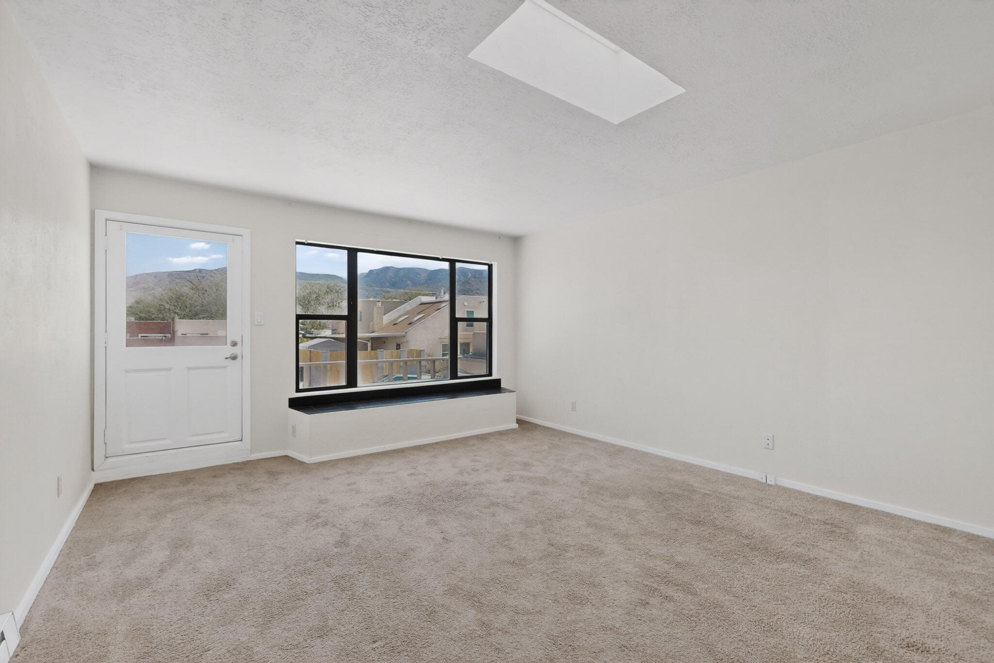 Photo 19 — 13208 Panorama Loop NE