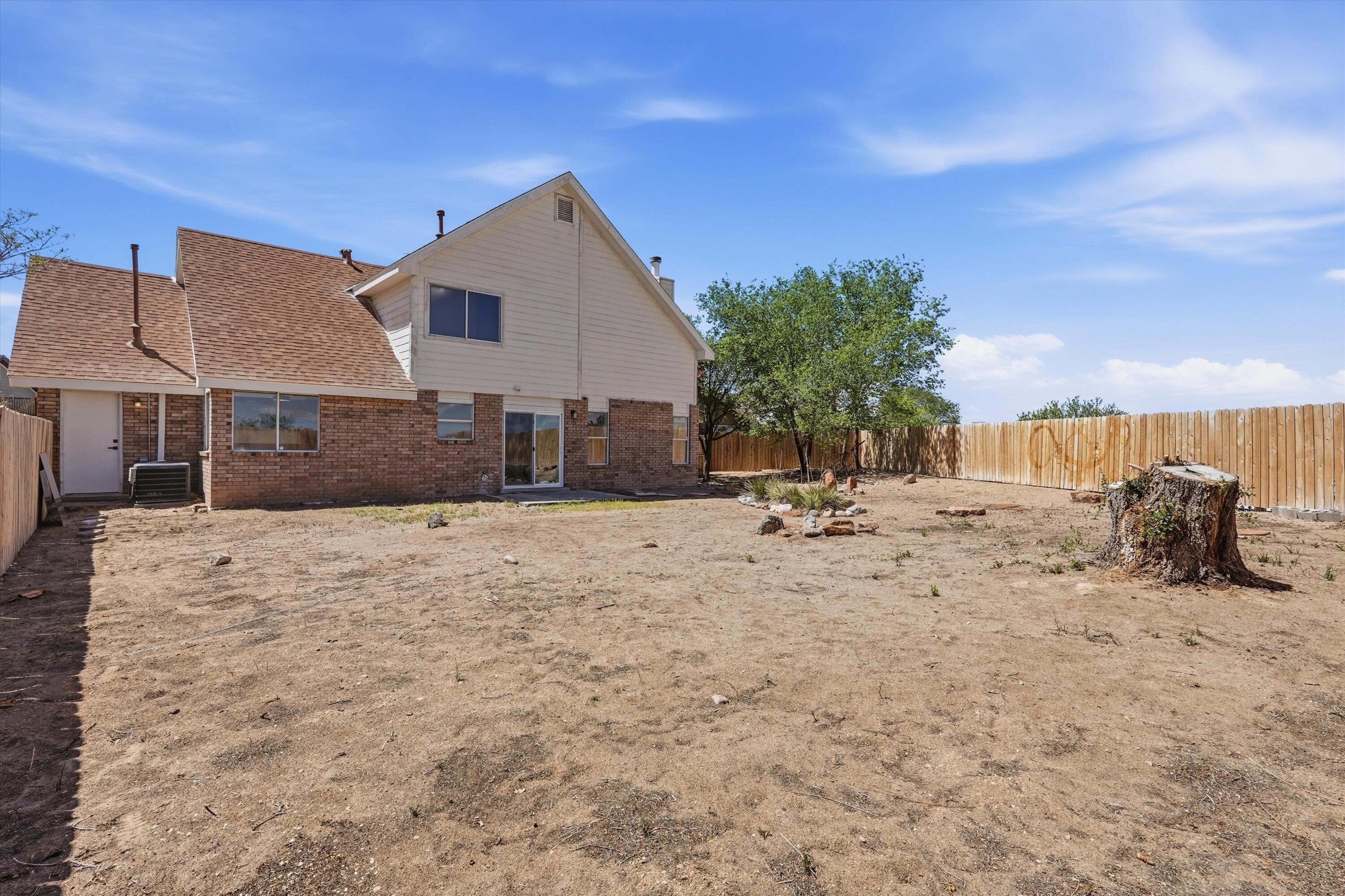 Photo 13 — 4417 Cattleya Road NW
