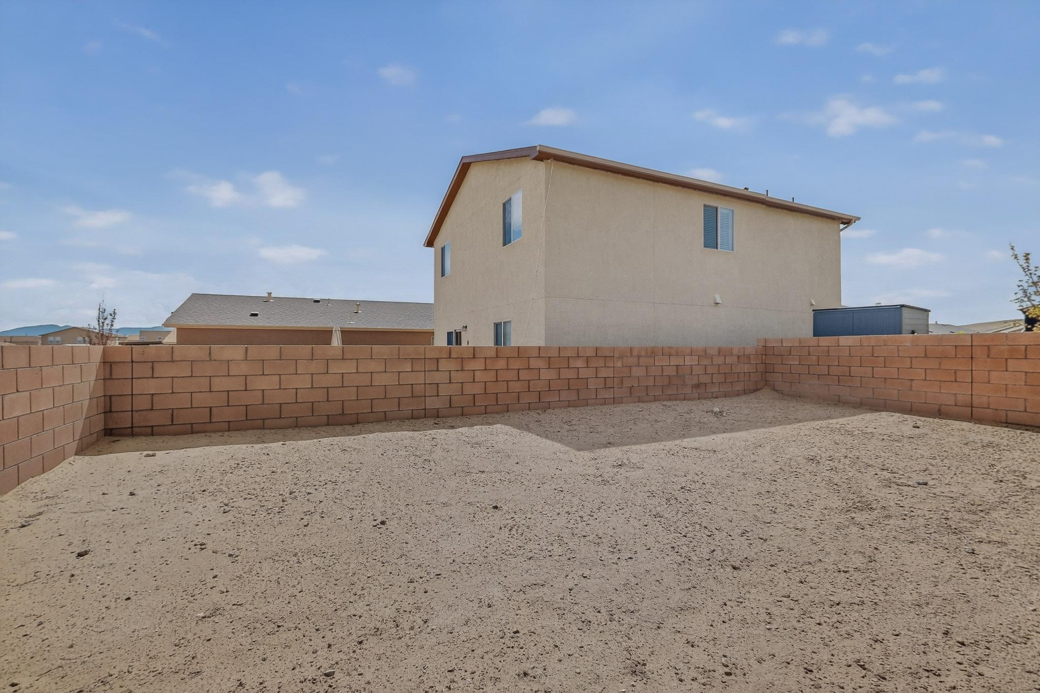 Photo 5 — 410 Hicks Drive SW