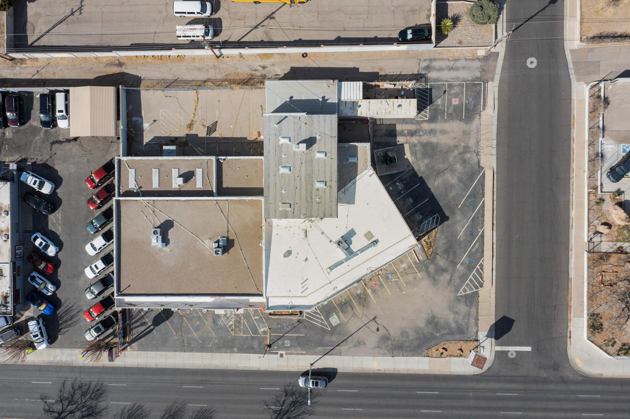Photo 3 — 6417 Lomas Boulevard NE