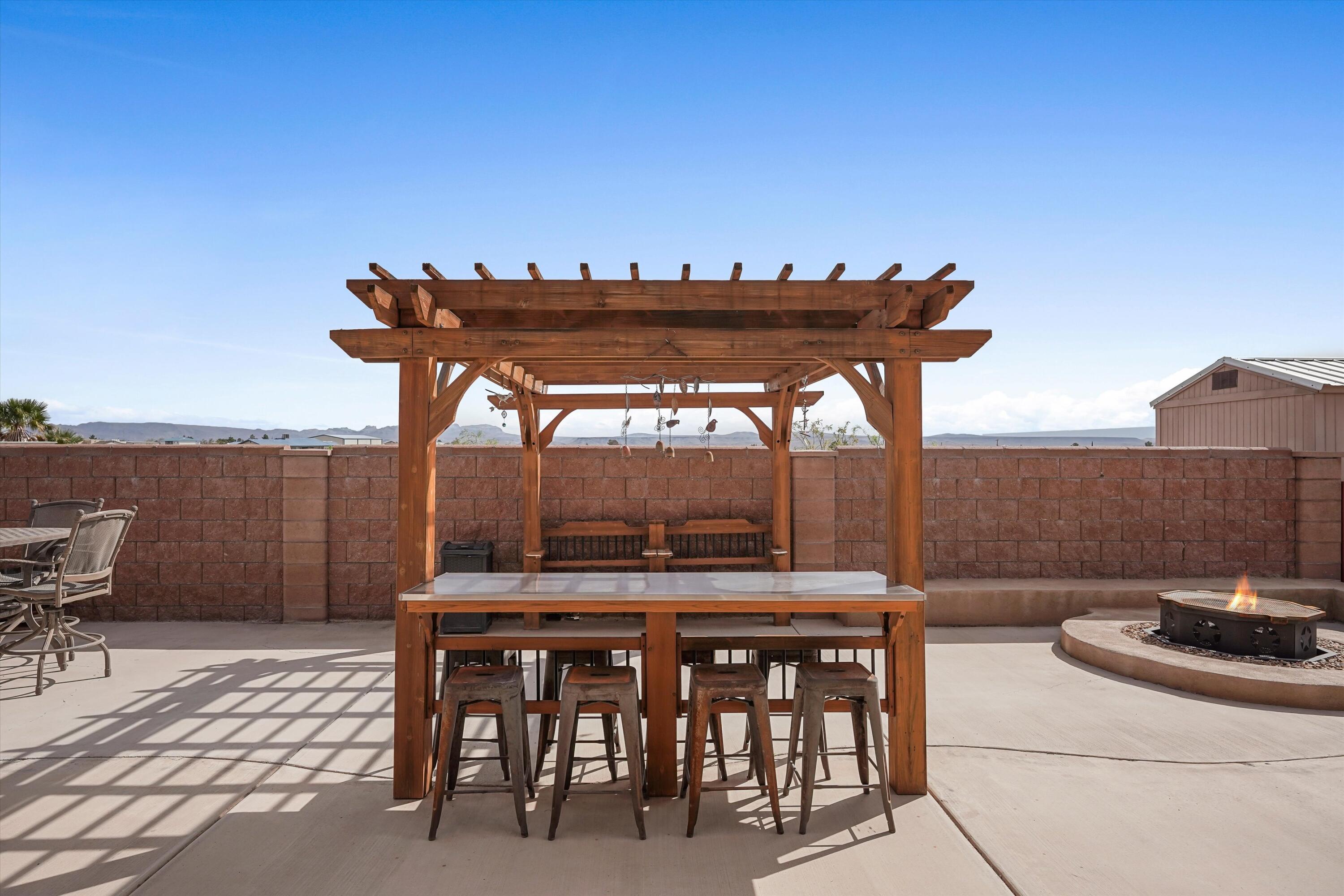 Photo 18 — 401 Roadrunner Circle