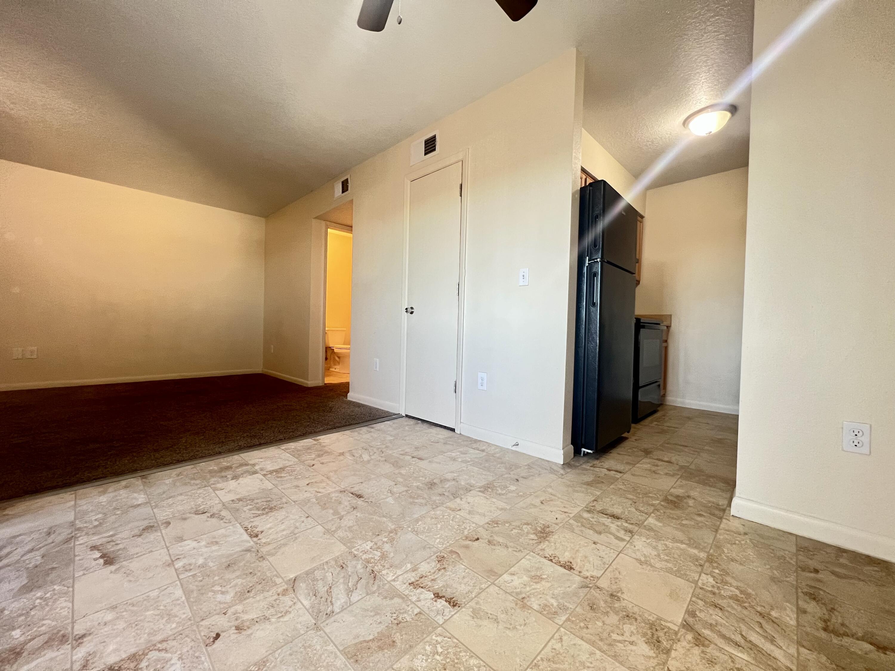 Photo 4 — 4601 Carlisle Boulevard NE APT C4