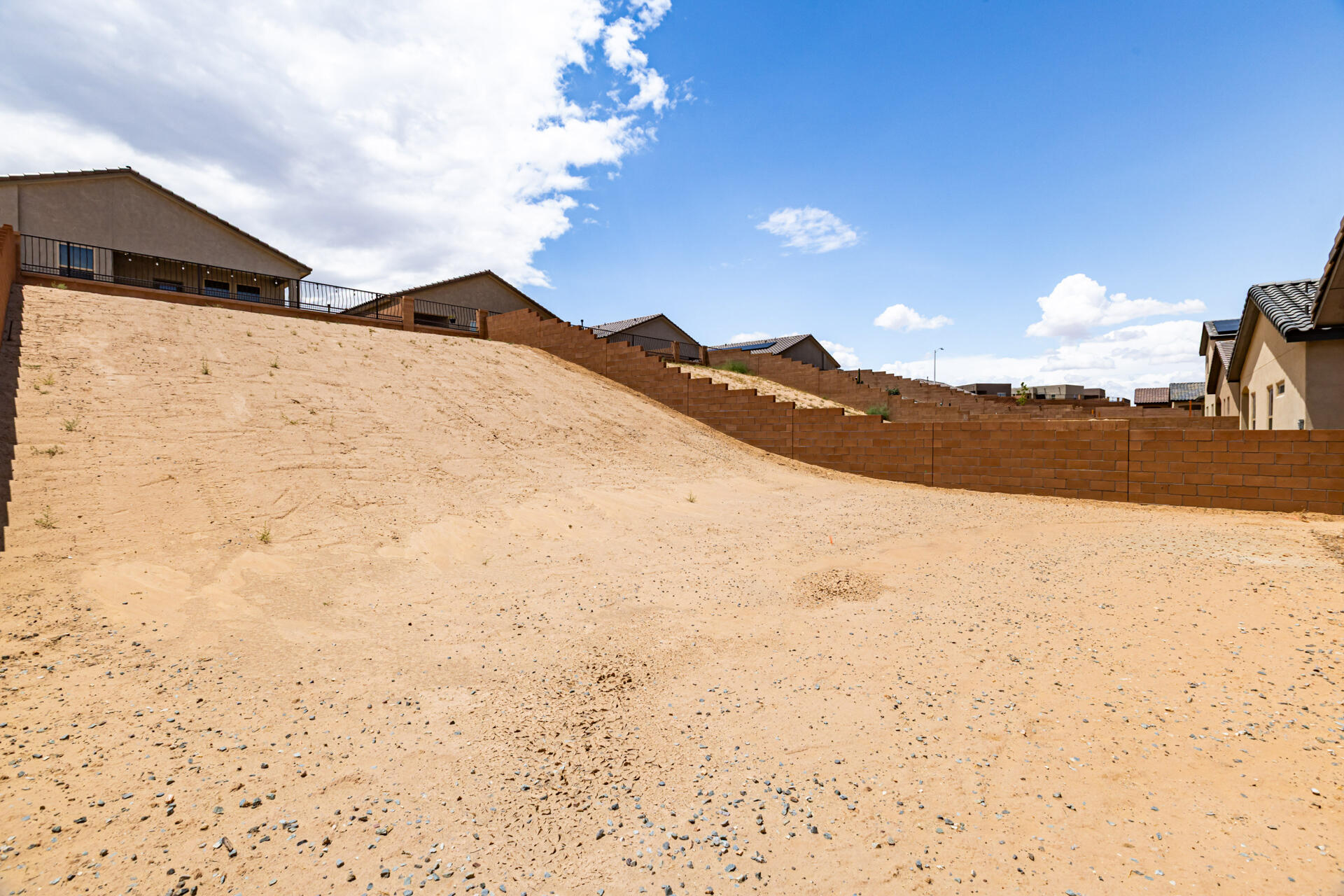 Photo 3 — 1553 Valle De Colores Road NW