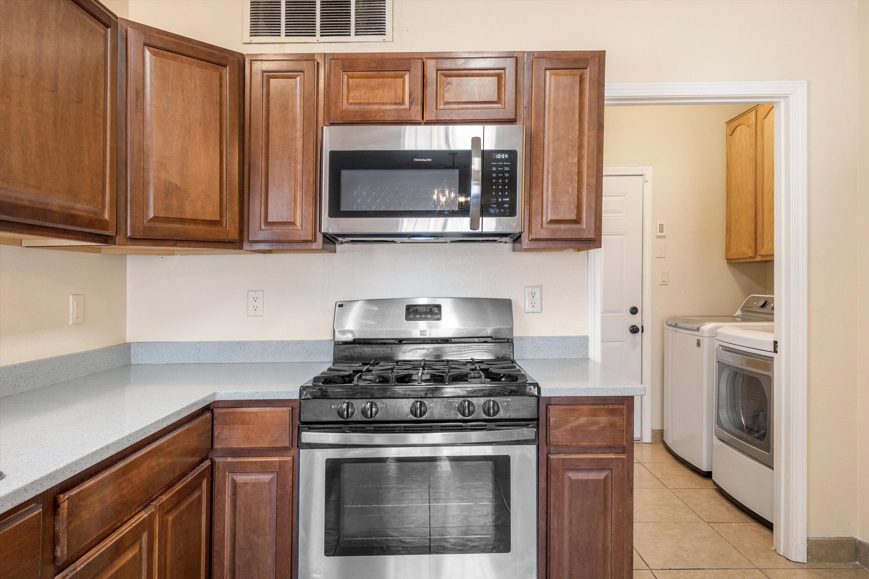 Photo 15 — 7315 Inwood Court NW