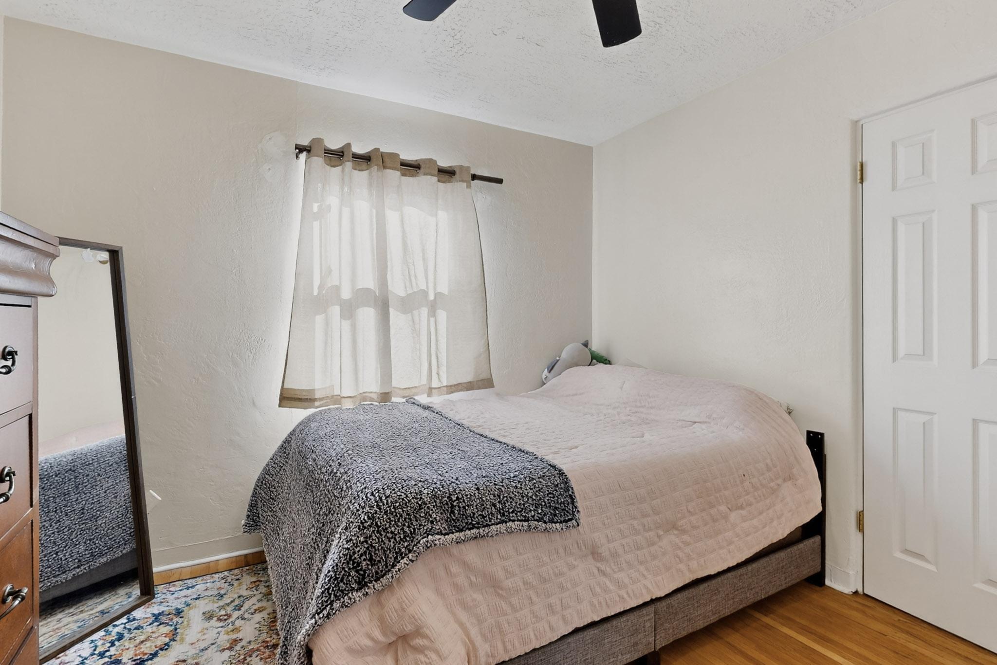 Photo 20 — 5009 Palo Alto Avenue SE