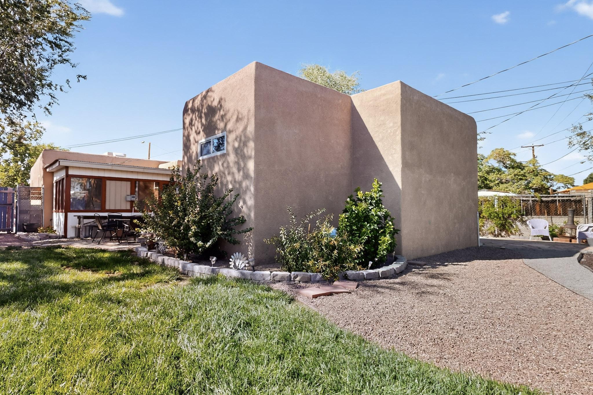 Photo 5 — 5009 Palo Alto Avenue SE
