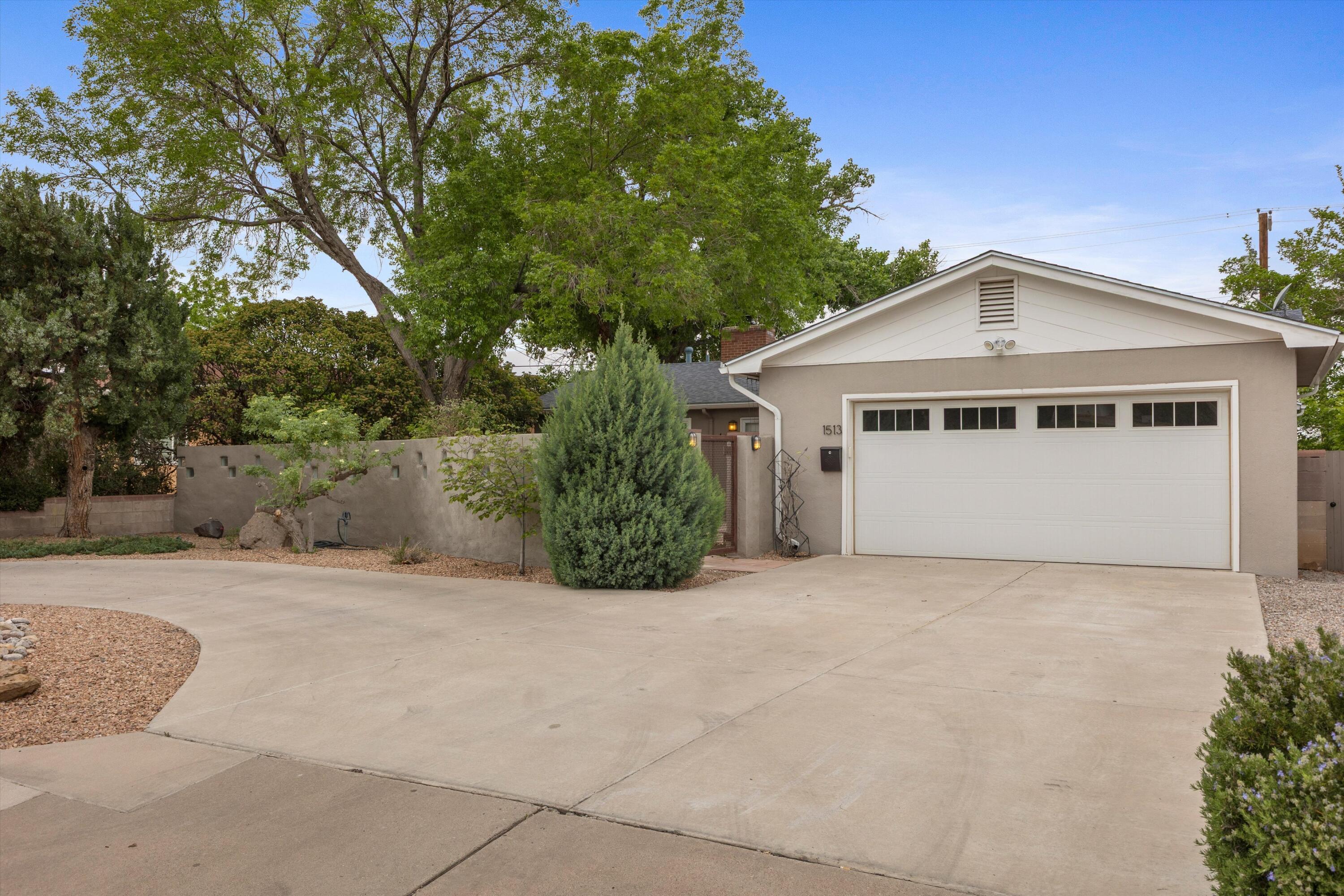 Photo 19 — 1513 Dartmouth Drive NE