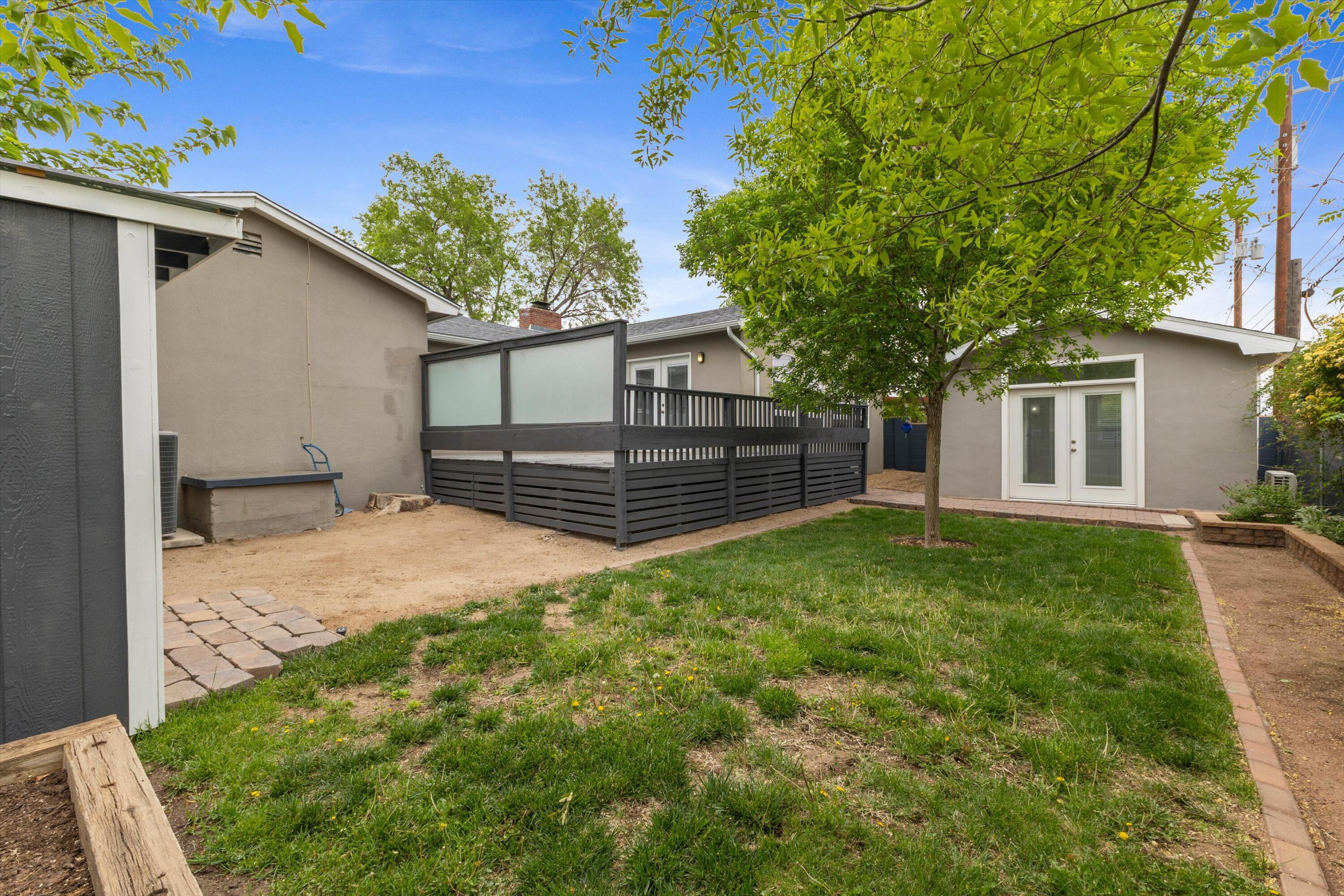 Photo 5 — 1513 Dartmouth Drive NE