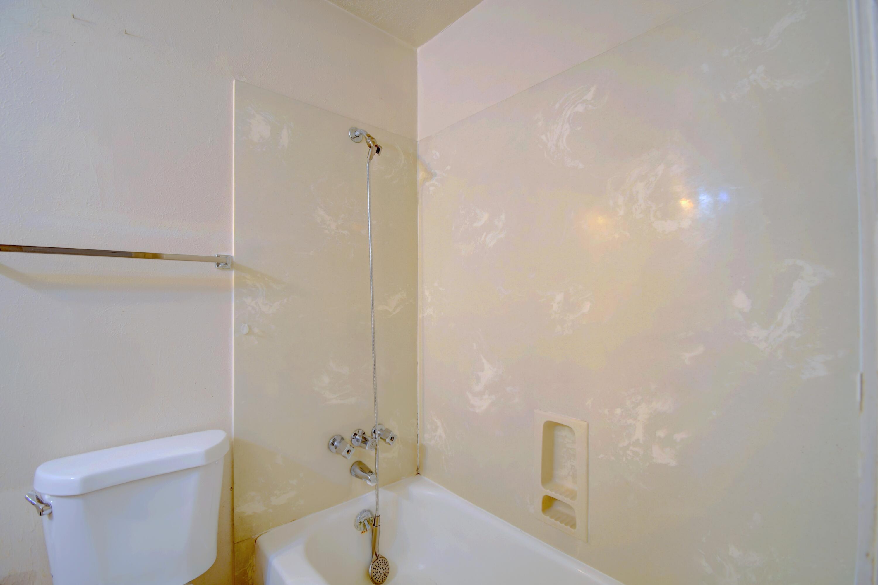 Photo 5 — 823 La Luz Drive