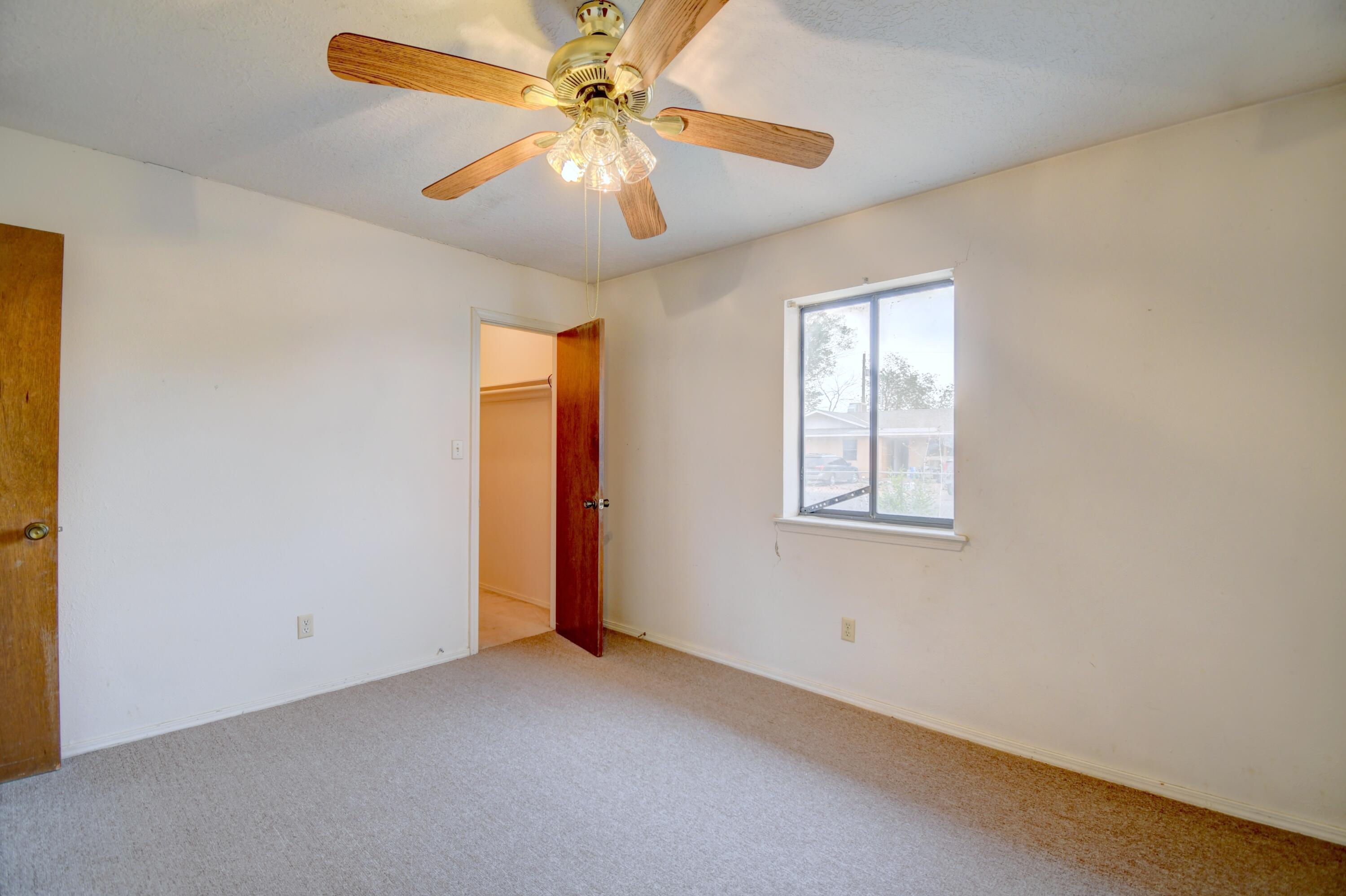 Photo 9 — 823 La Luz Drive