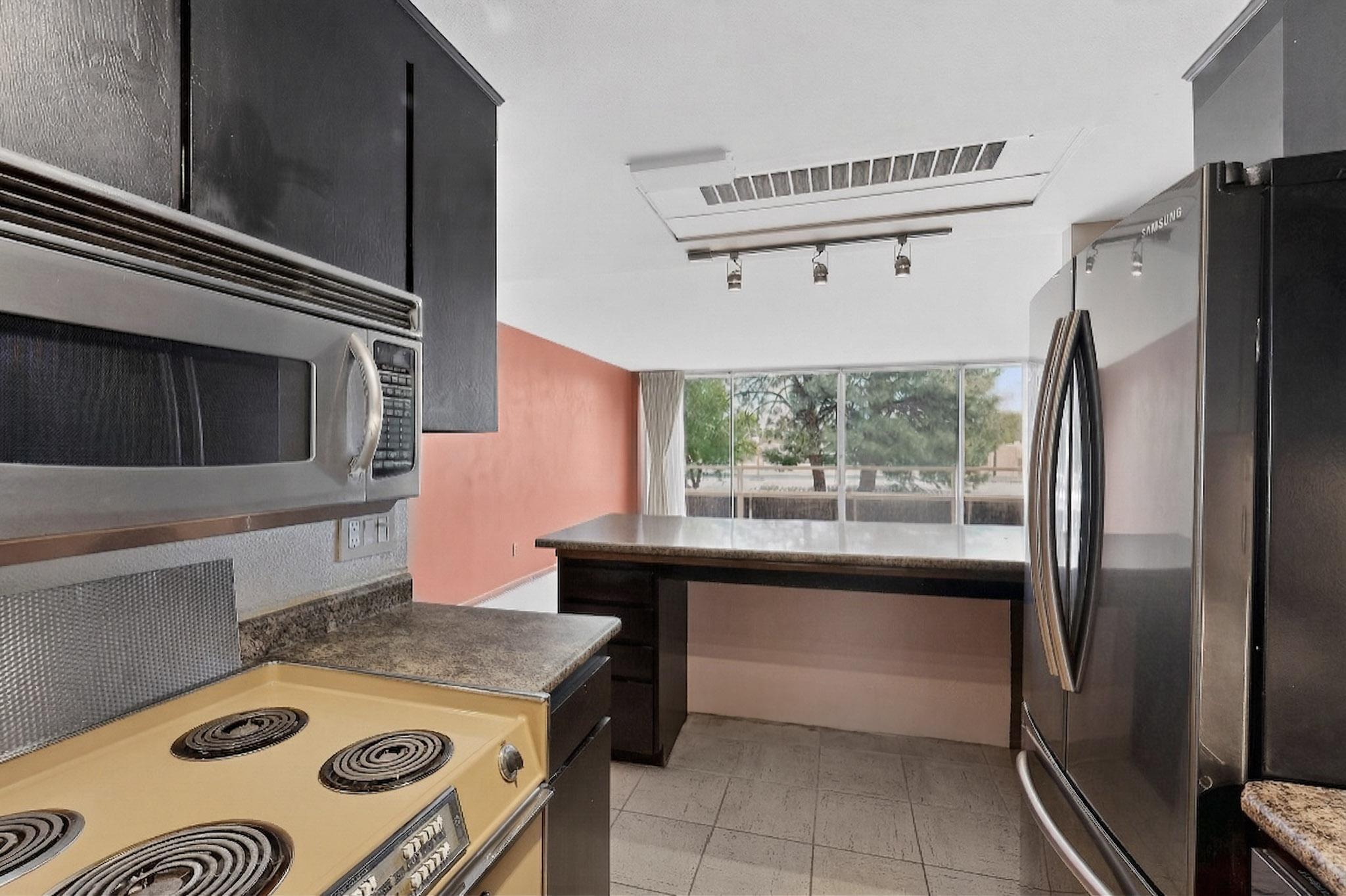 Photo 5 — 1331 Park Avenue SW UNIT 202