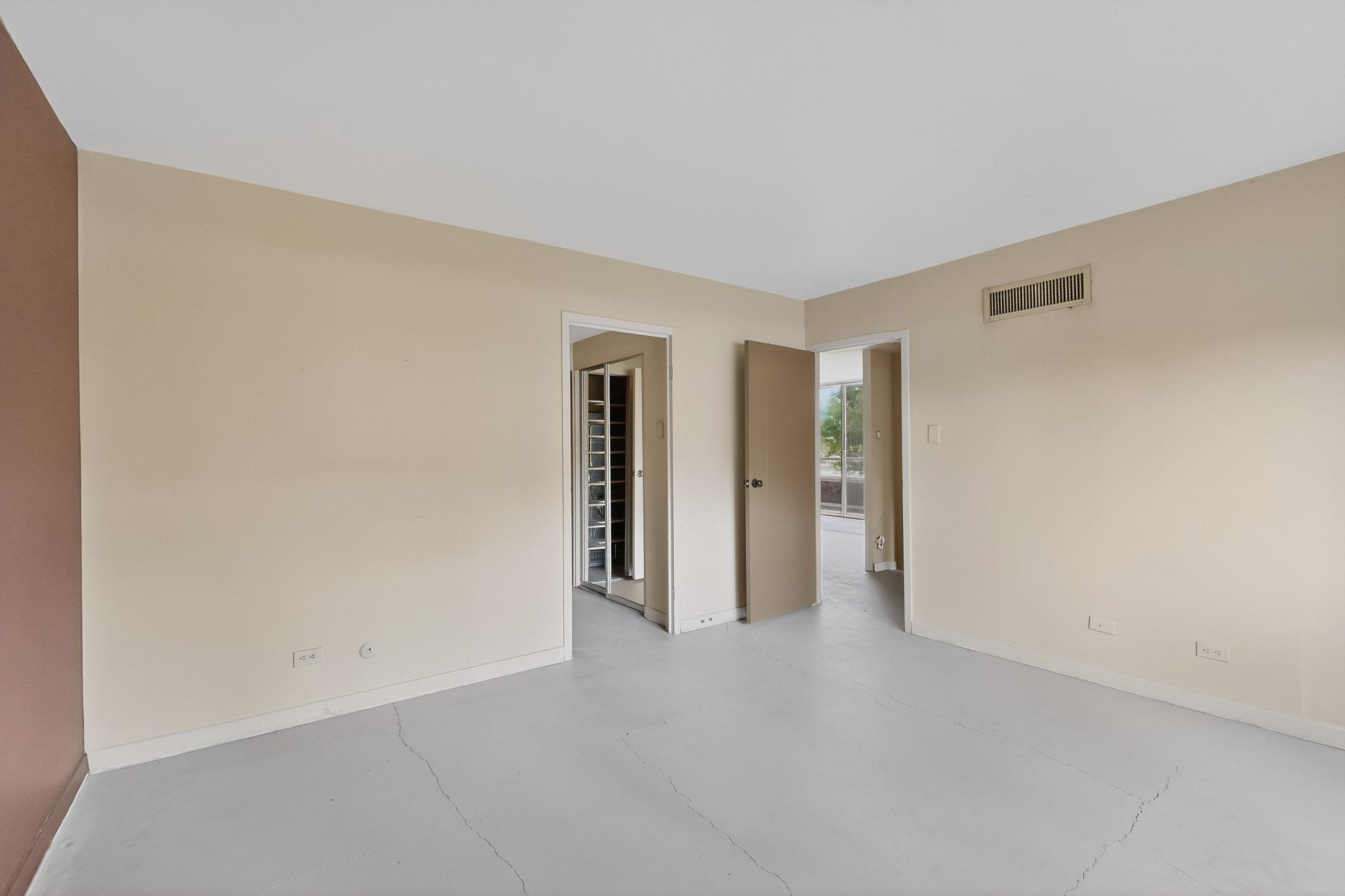 Photo 6 — 1331 Park Avenue SW UNIT 202