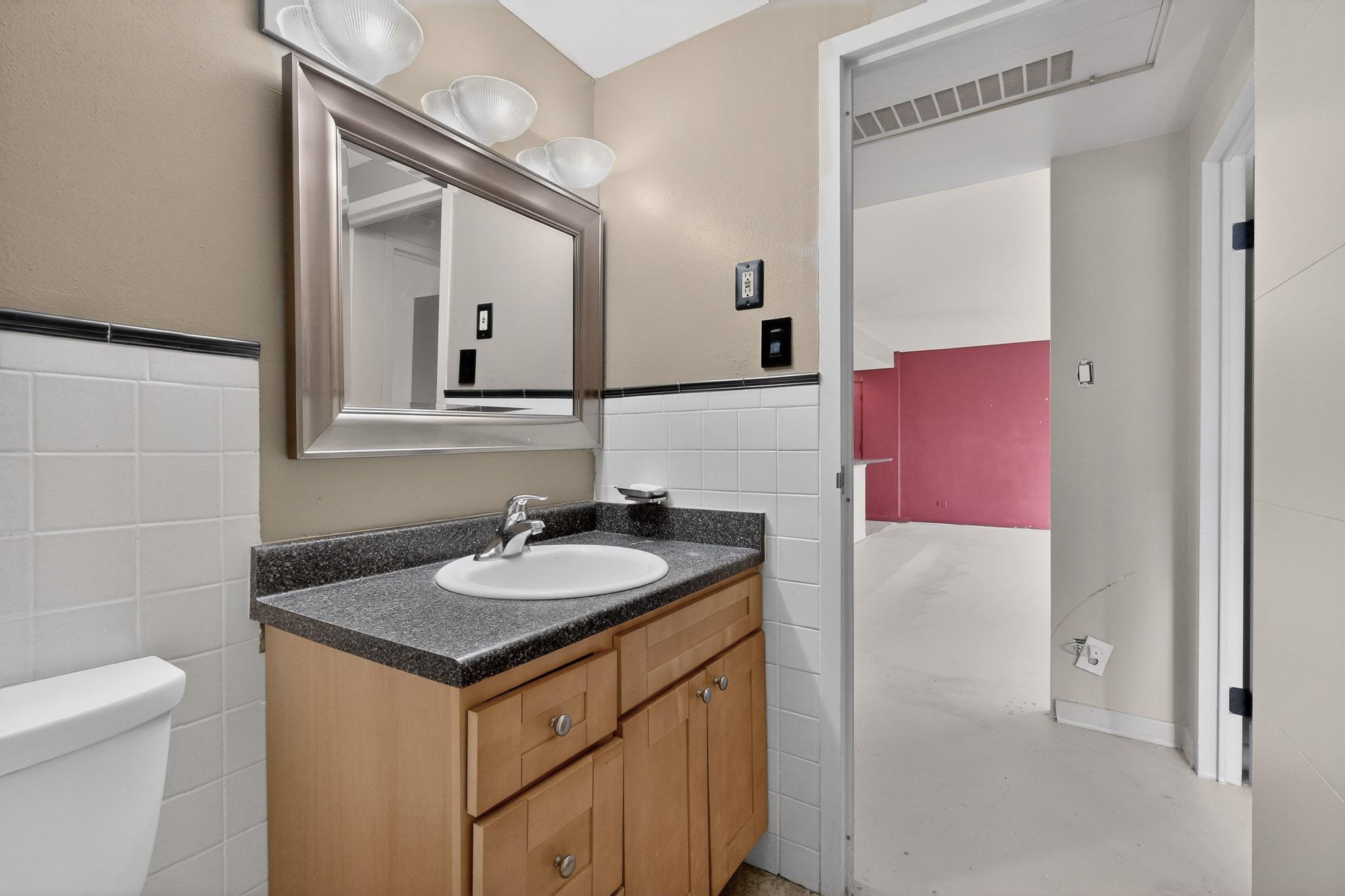 Photo 16 — 1331 Park Avenue SW UNIT 202