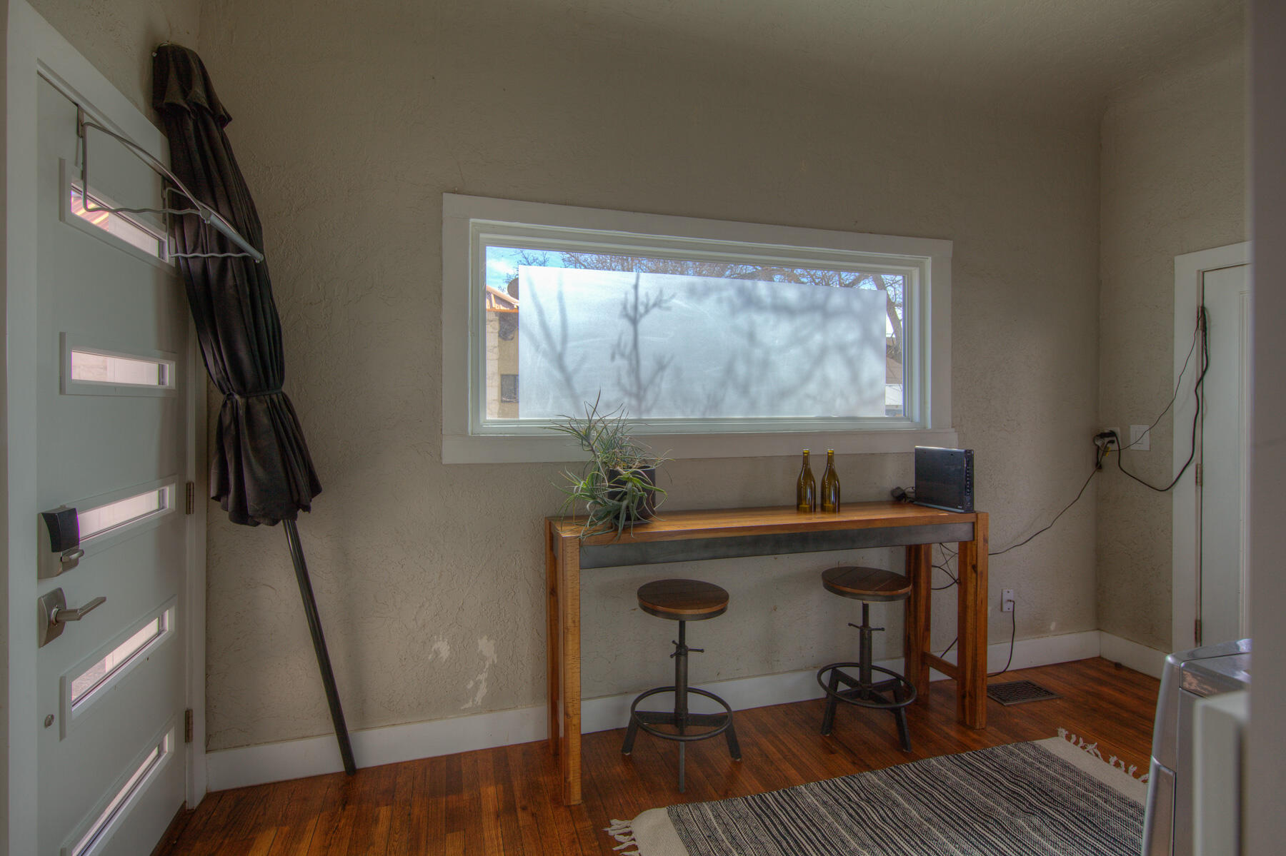 Photo 12 — 1105 Broadway Boulevard SE