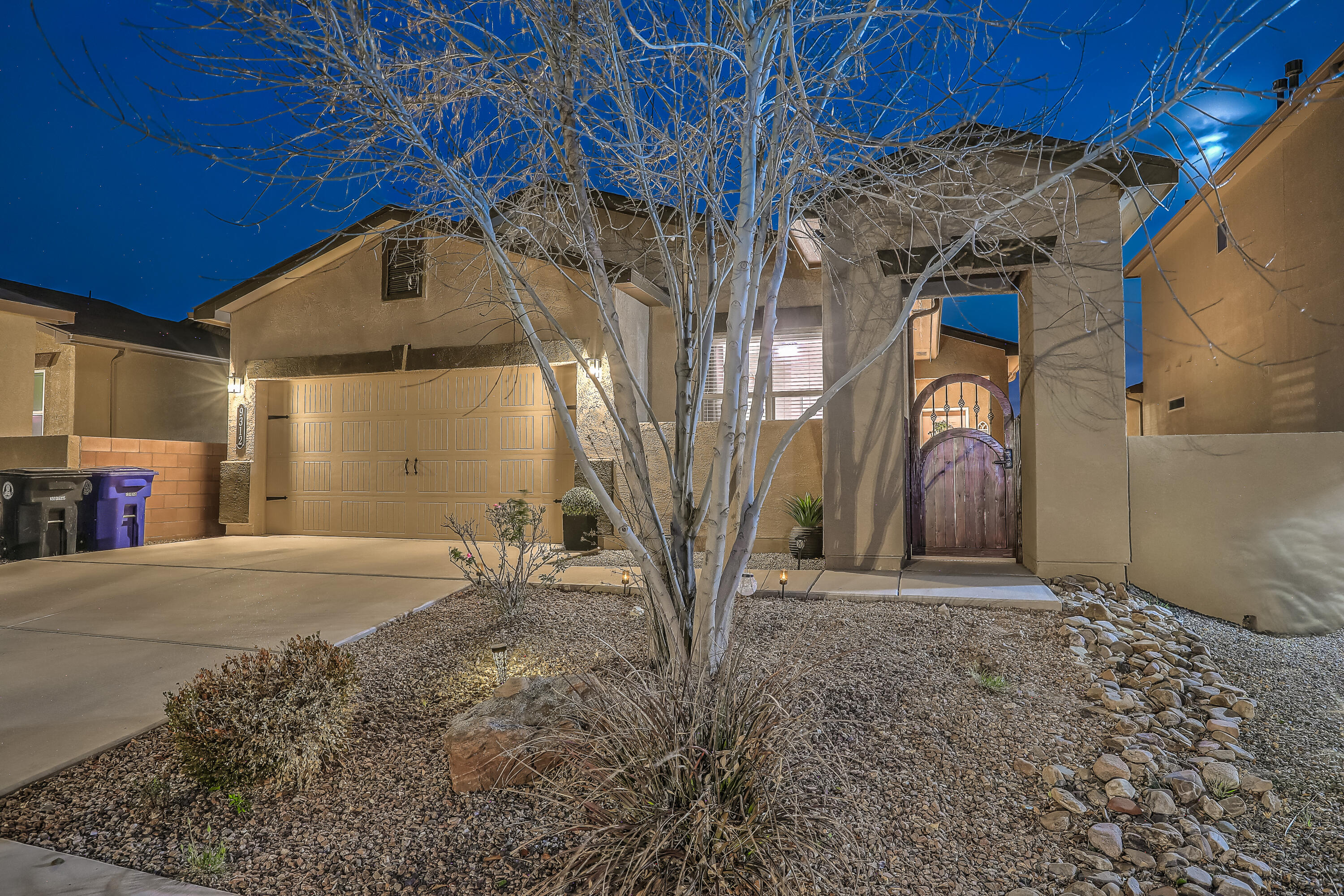 9312 Silver Mesa Street NW