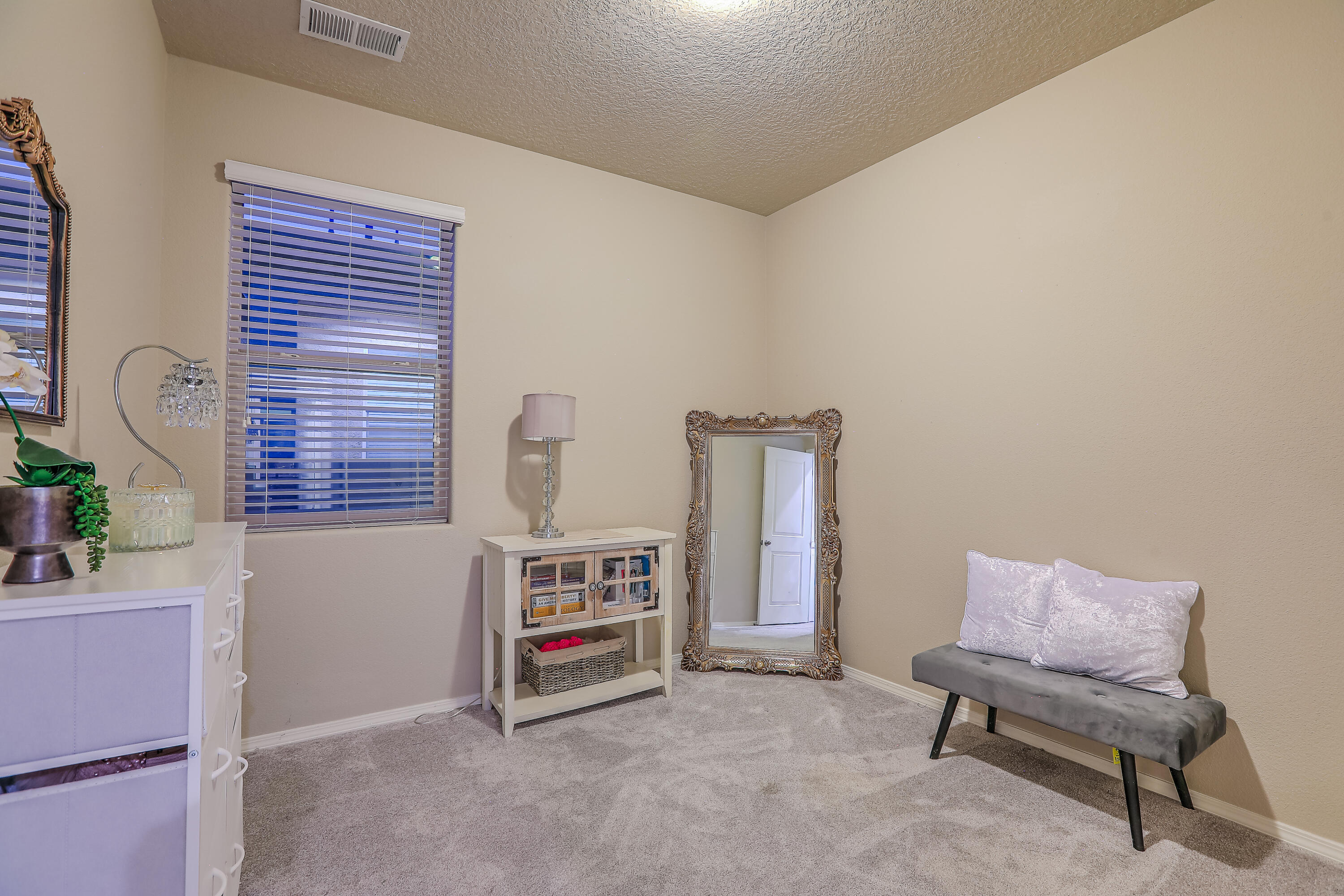 Photo 19 — 9312 Silver Mesa Street NW