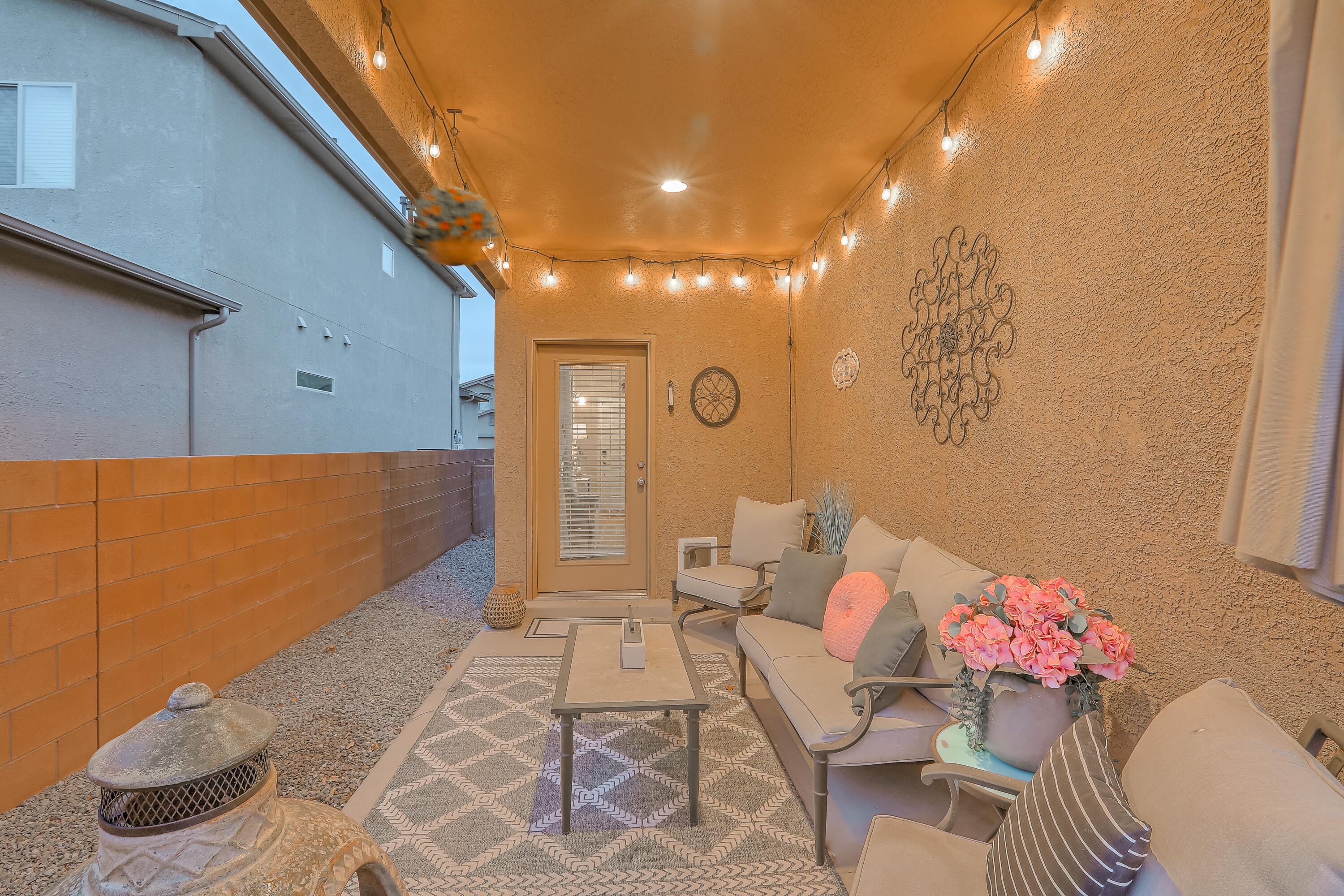 Photo 16 — 9312 Silver Mesa Street NW