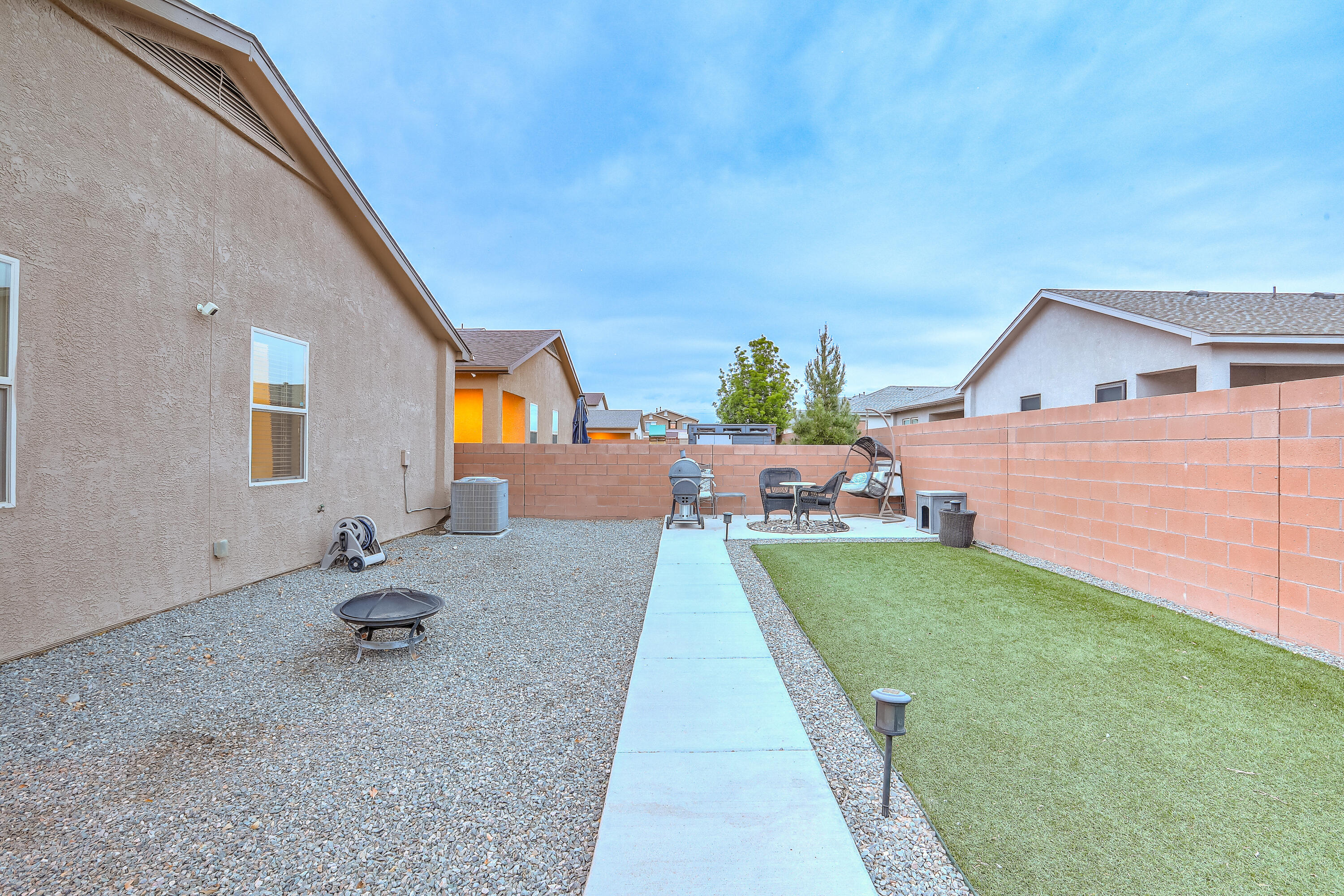 Photo 14 — 9312 Silver Mesa Street NW
