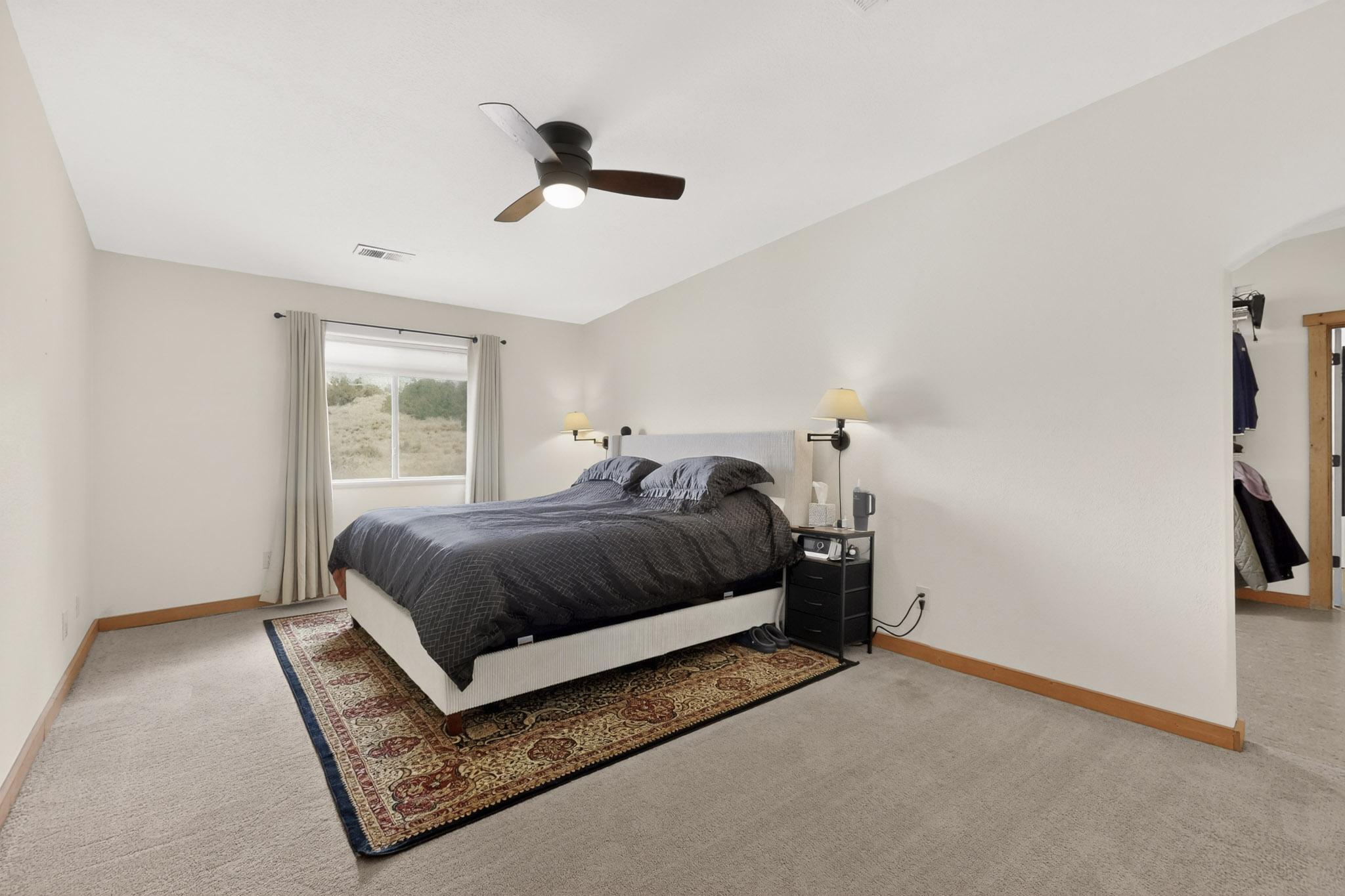 Photo 2 — 6516 Horseshoe Drive