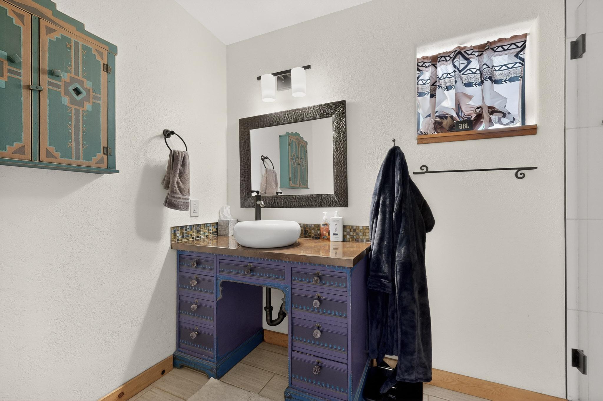 Photo 4 — 6516 Horseshoe Drive