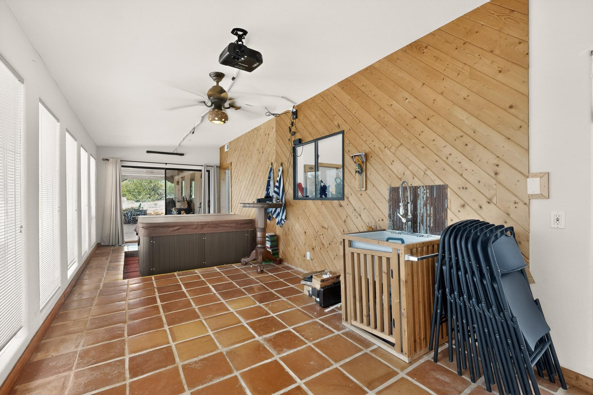Photo 12 — 6516 Horseshoe Drive