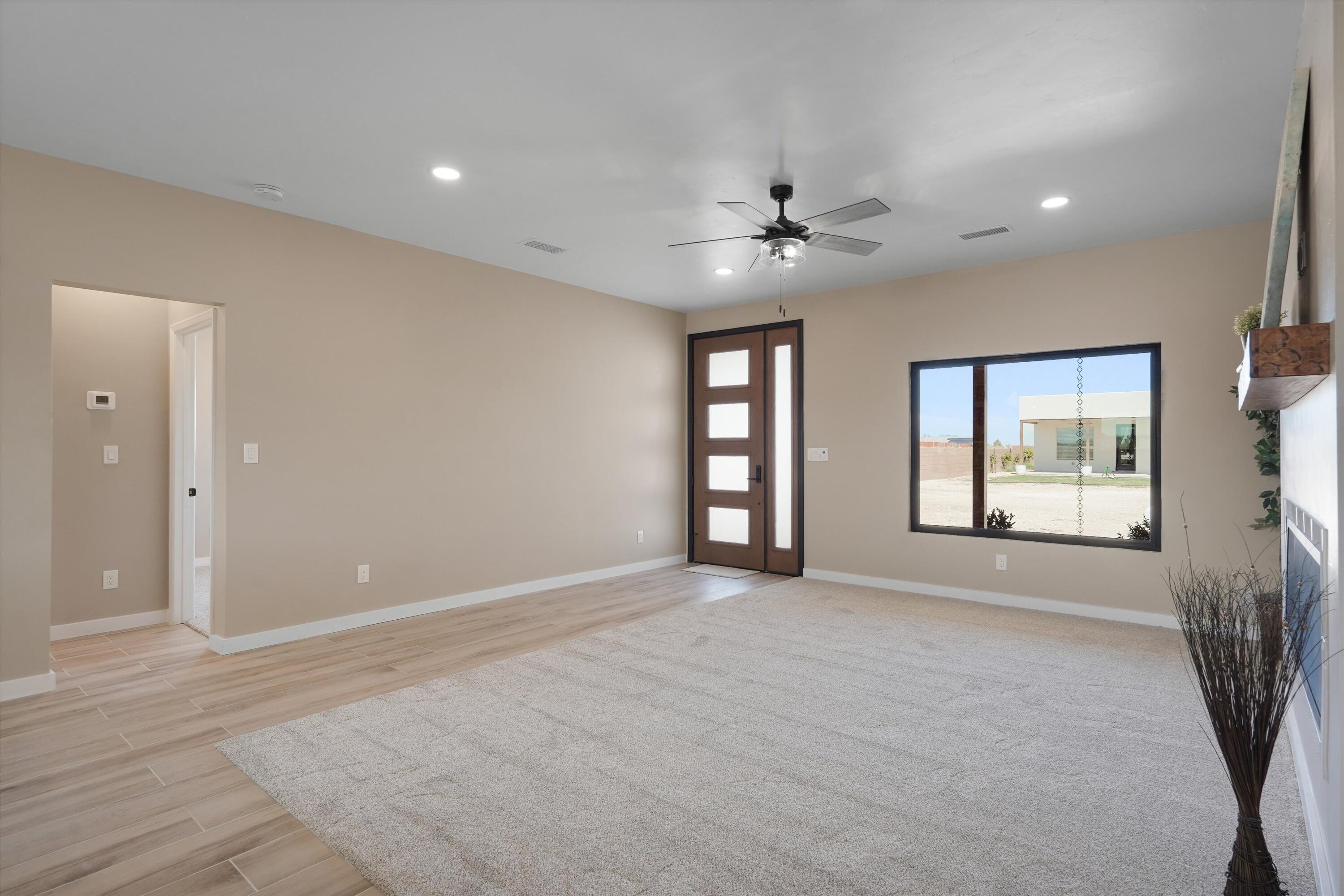 Photo 19 — 609 2nd Street NE