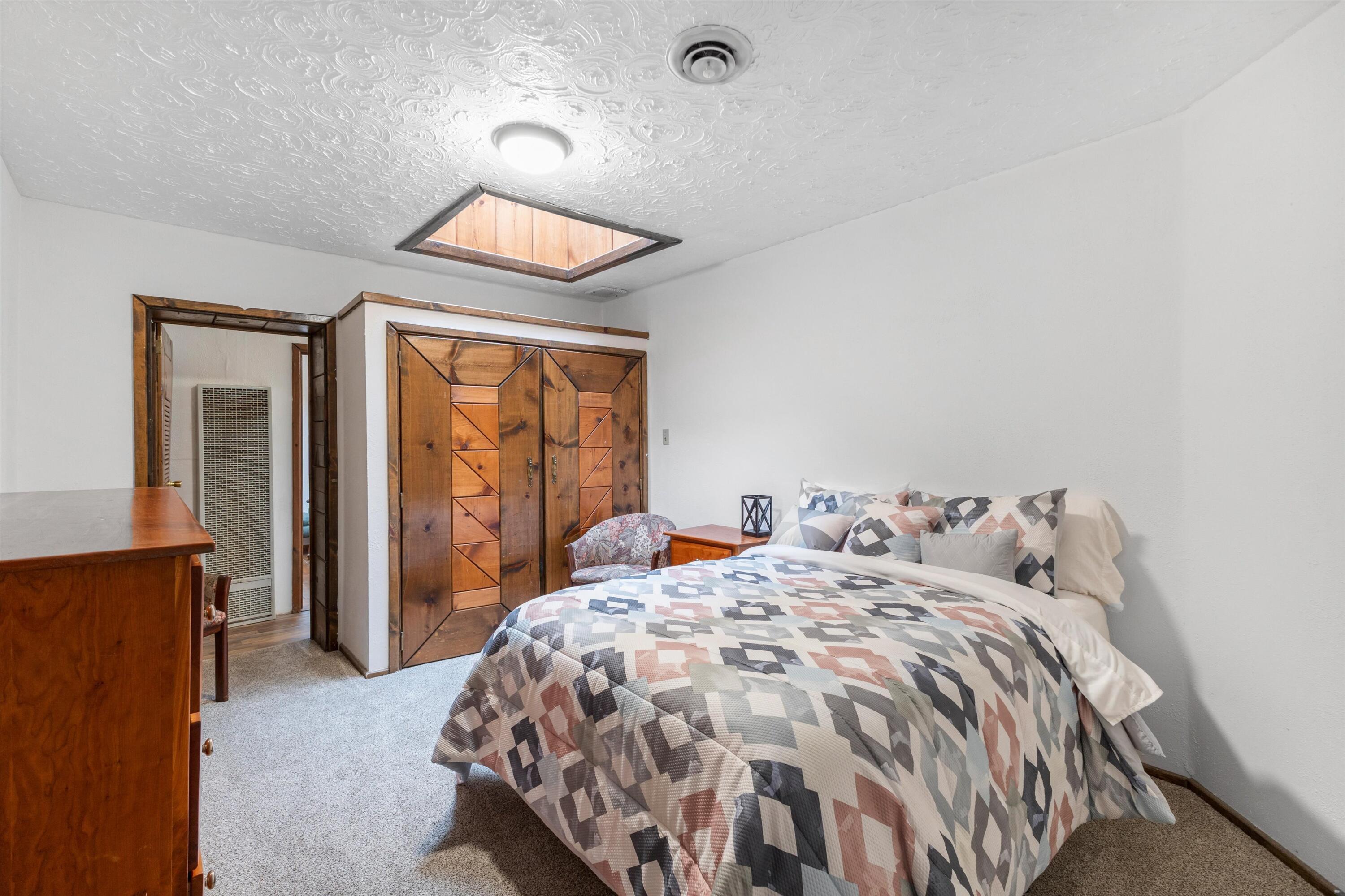 Photo 15 — 116 N Coronado Avenue