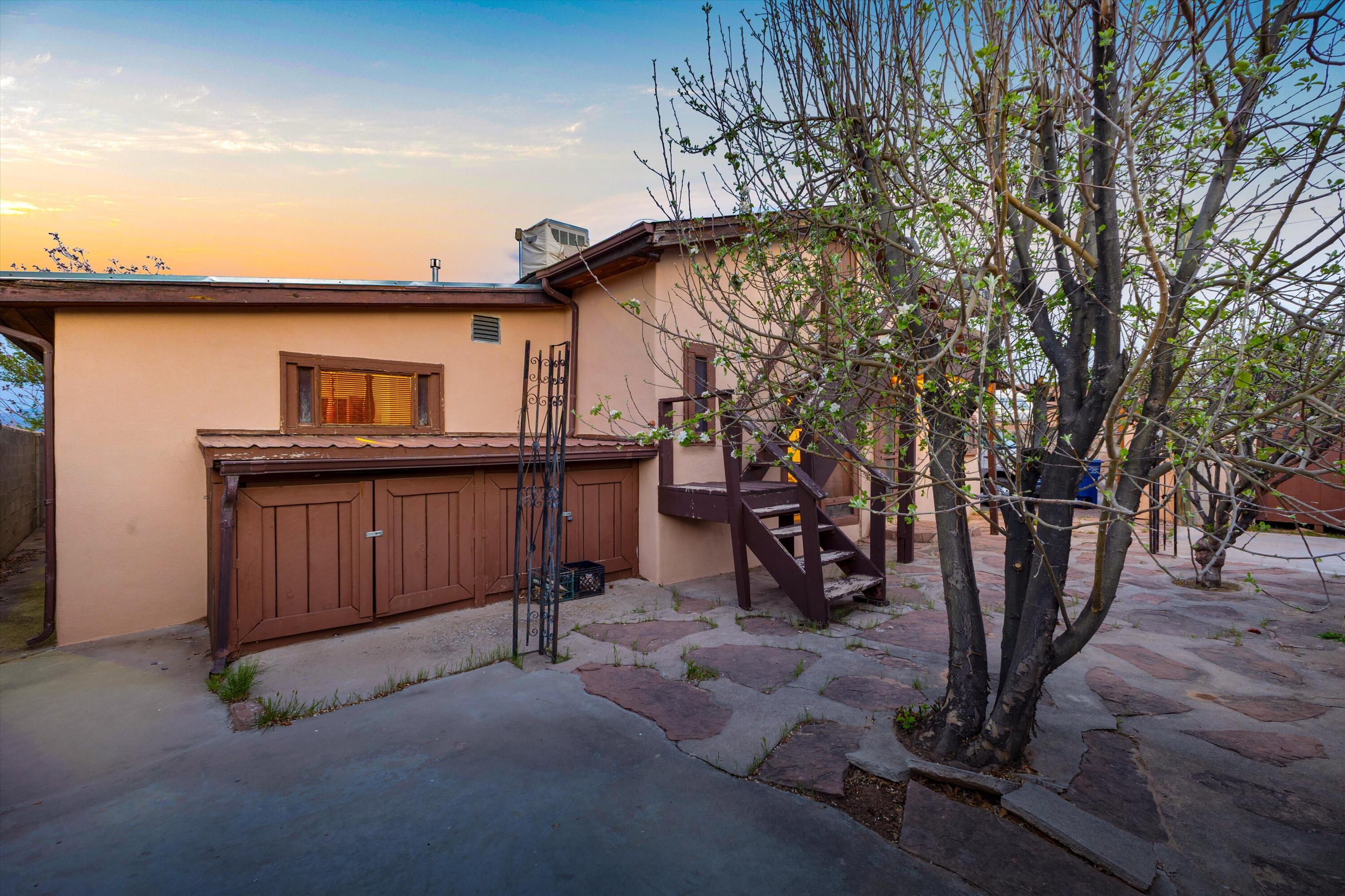 Photo 7 — 116 N Coronado Avenue