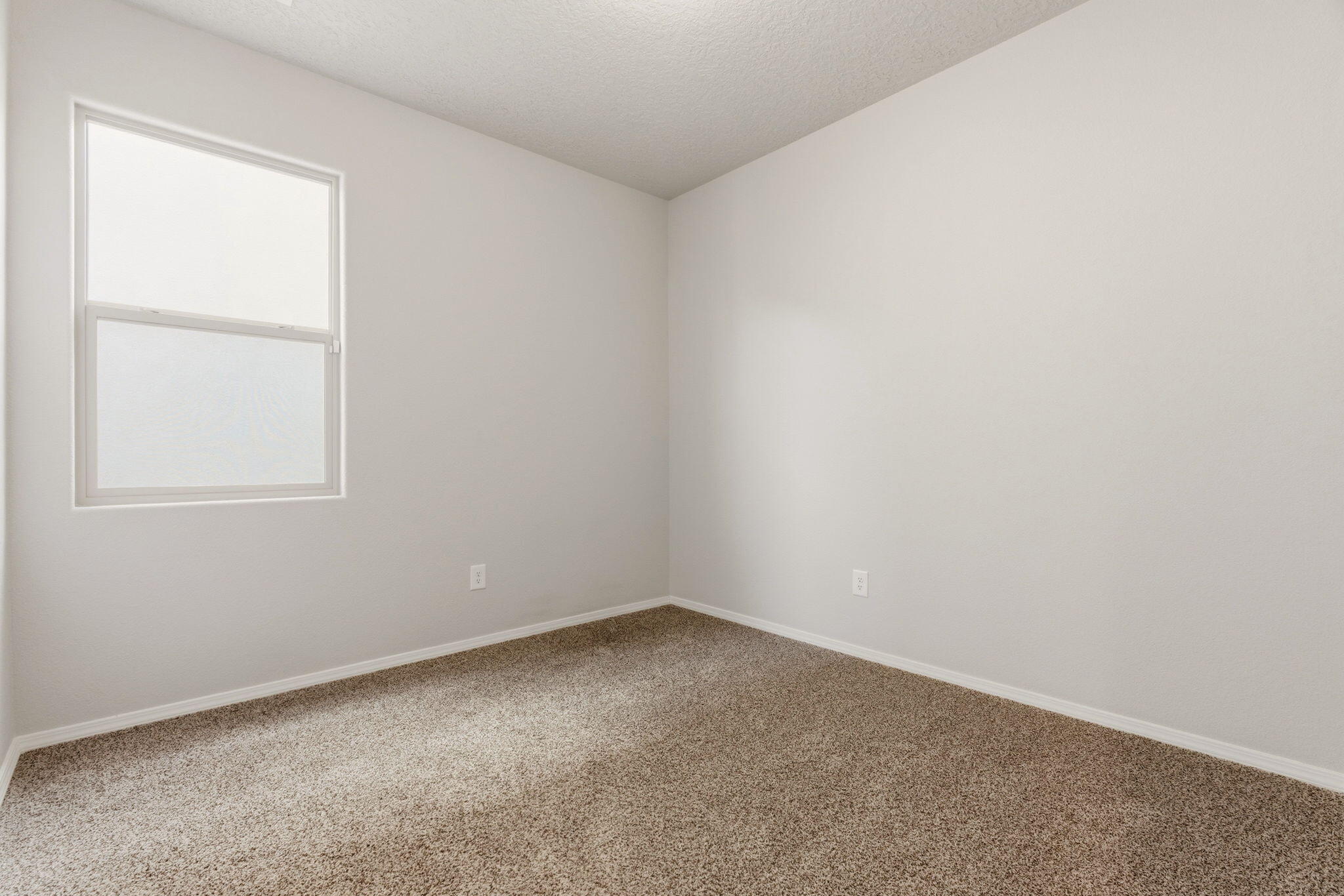 Photo 8 — 10671 Savoya Lane SW