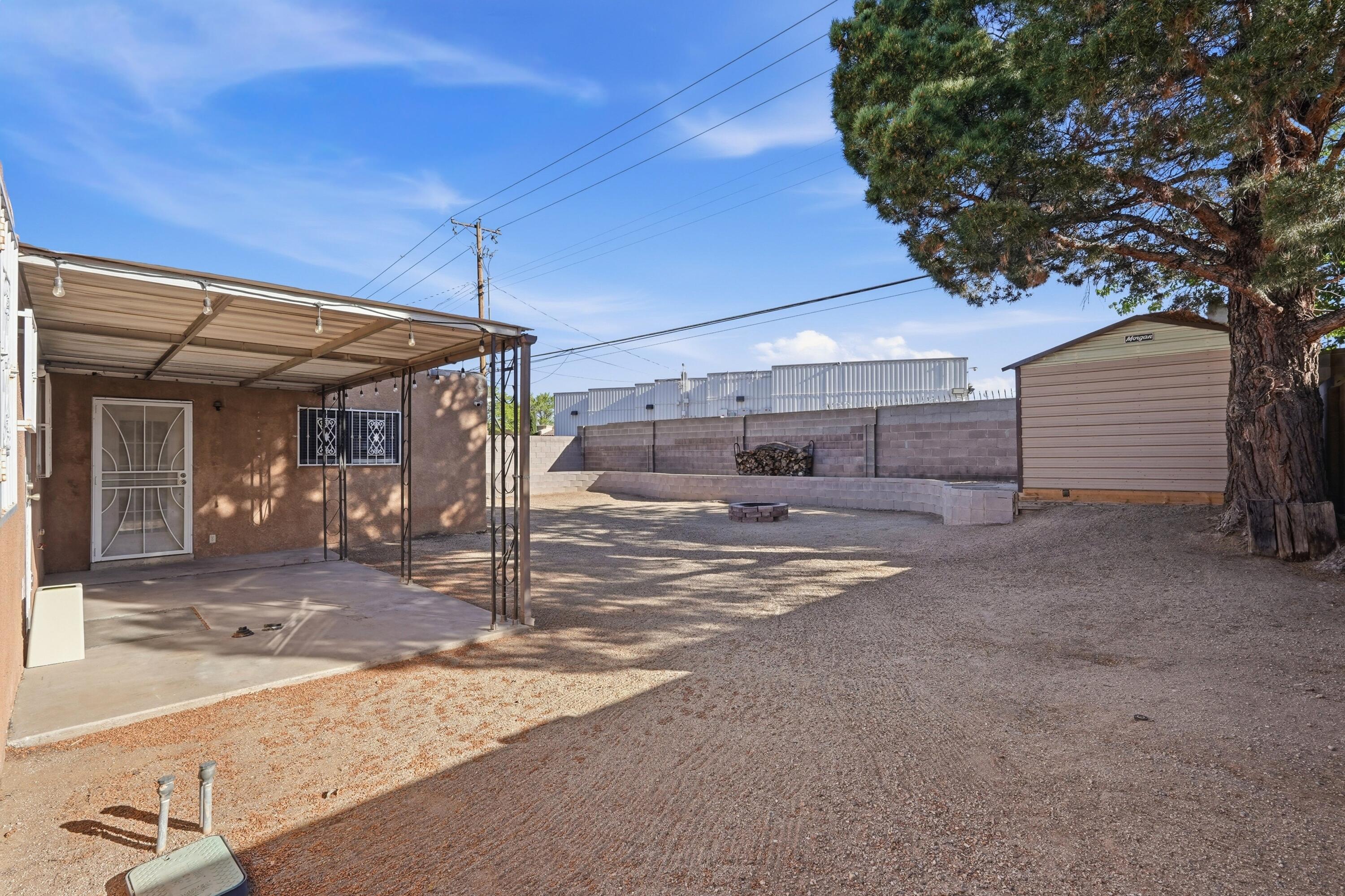 Photo 3 — 11813 San Jacinto Avenue NE