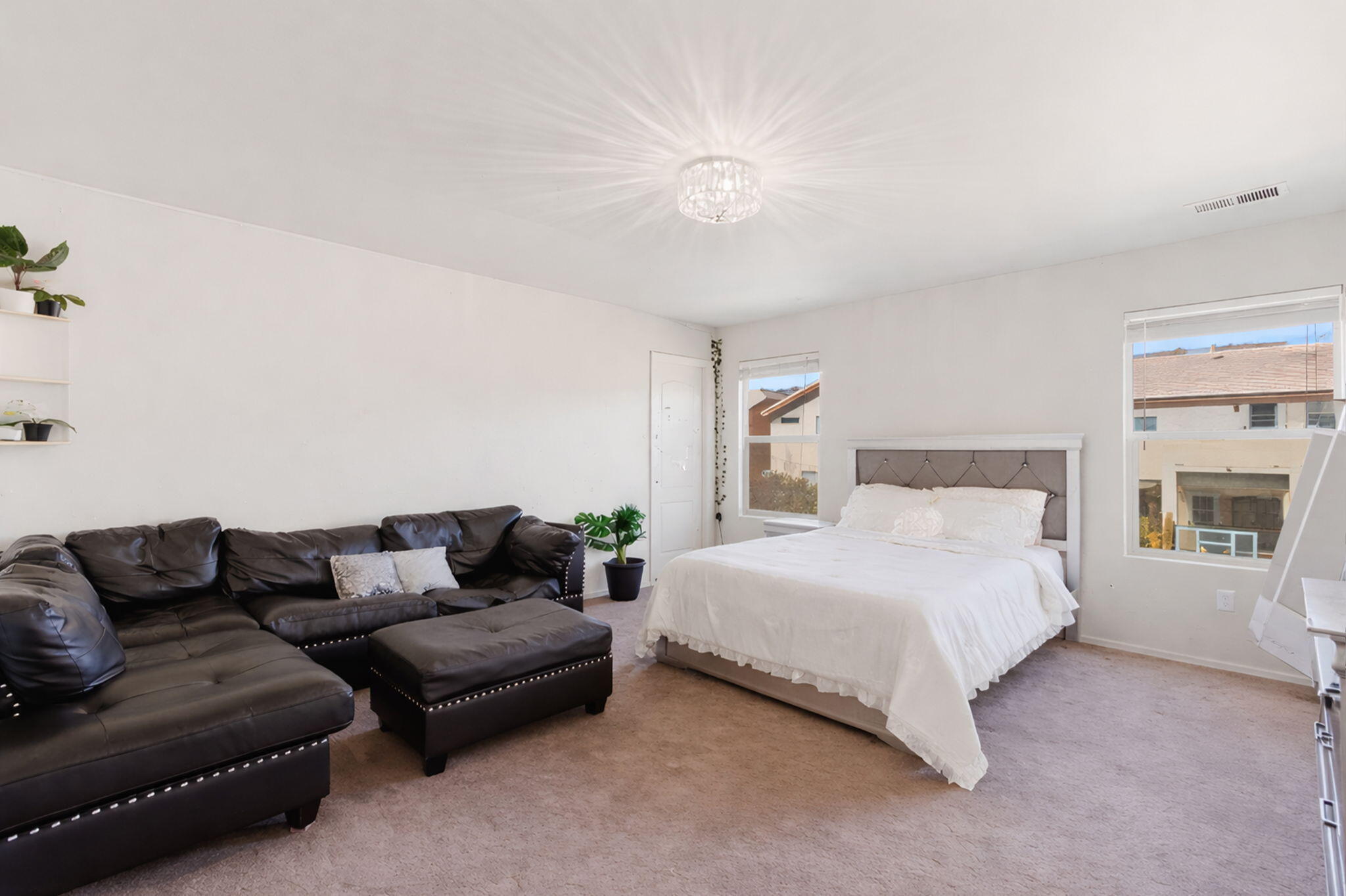 Photo 10 — 1021 Toscana Drive SE