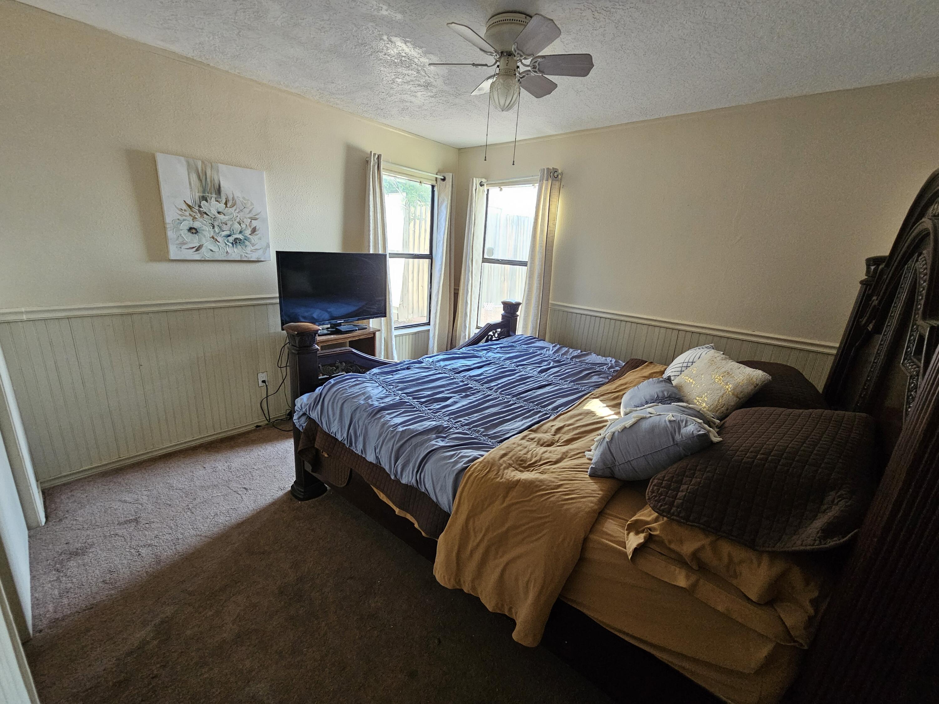Photo 16 — 6329 Mesquite Drive NW