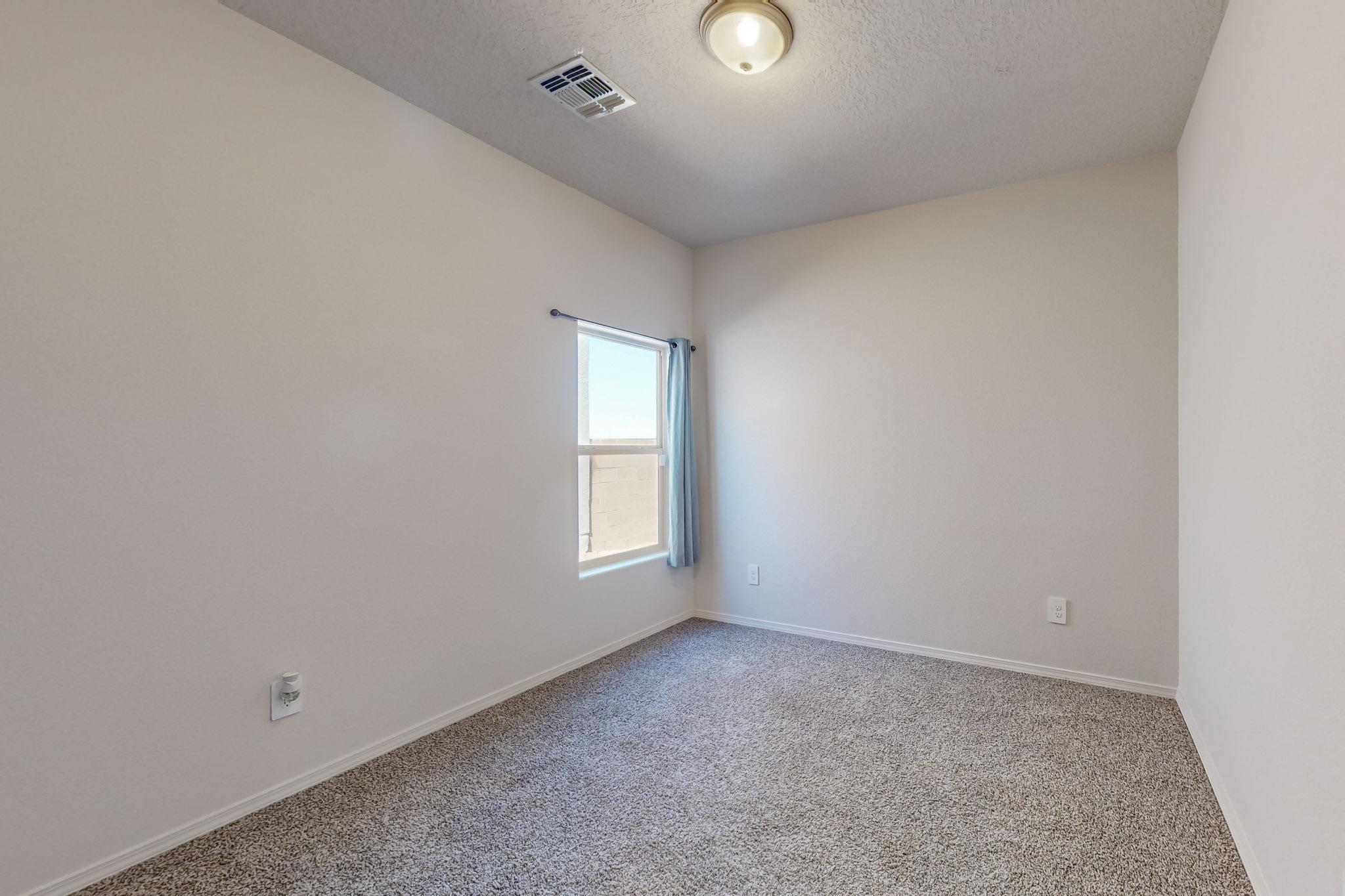 Photo 18 — 1820 Villa Contesa Loop NW