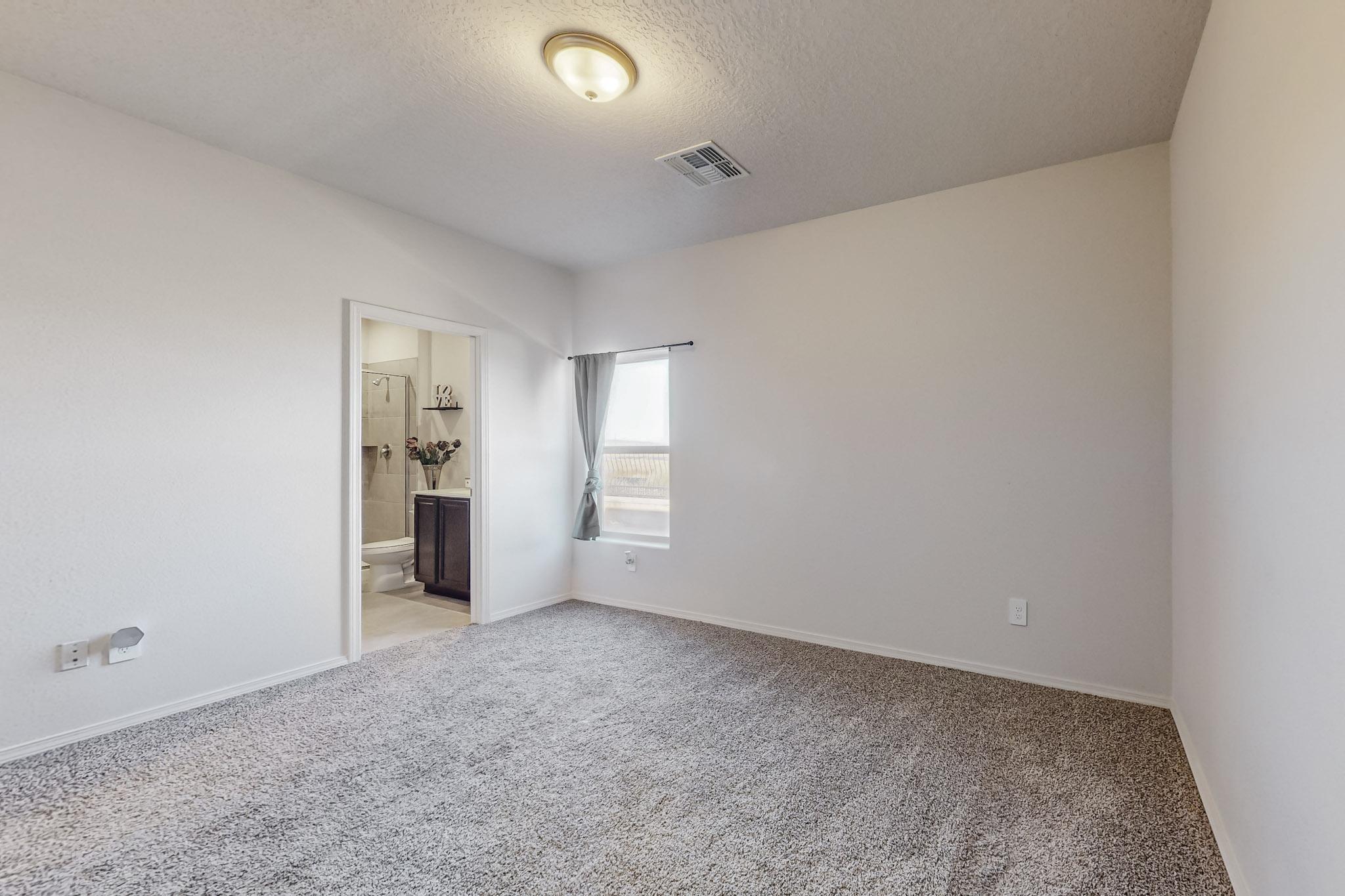 Photo 14 — 1820 Villa Contesa Loop NW