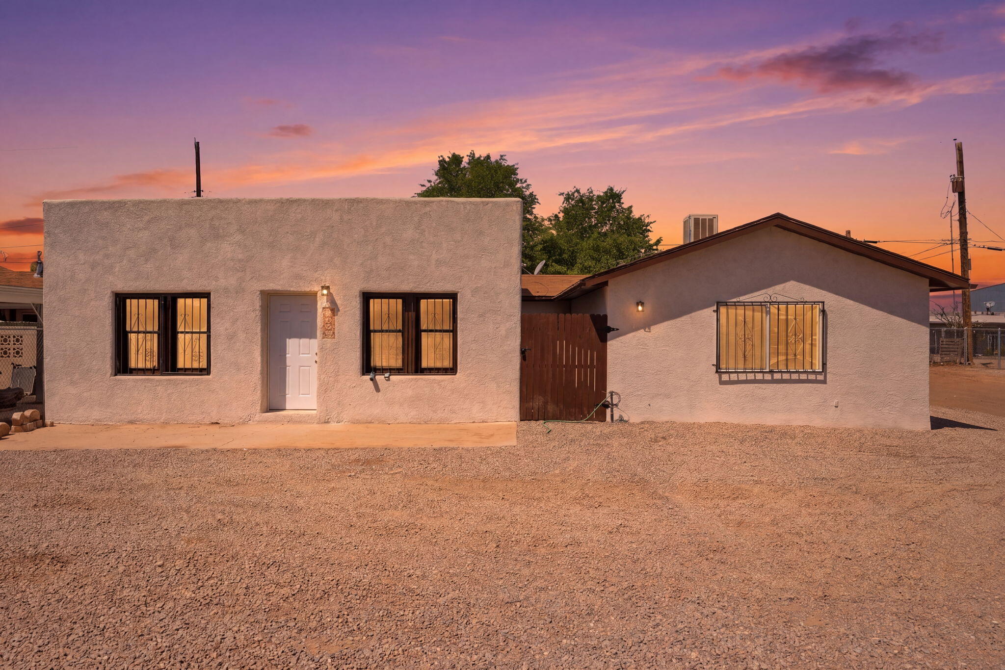1605 7th Street NW, Albuquerque, NM 87102