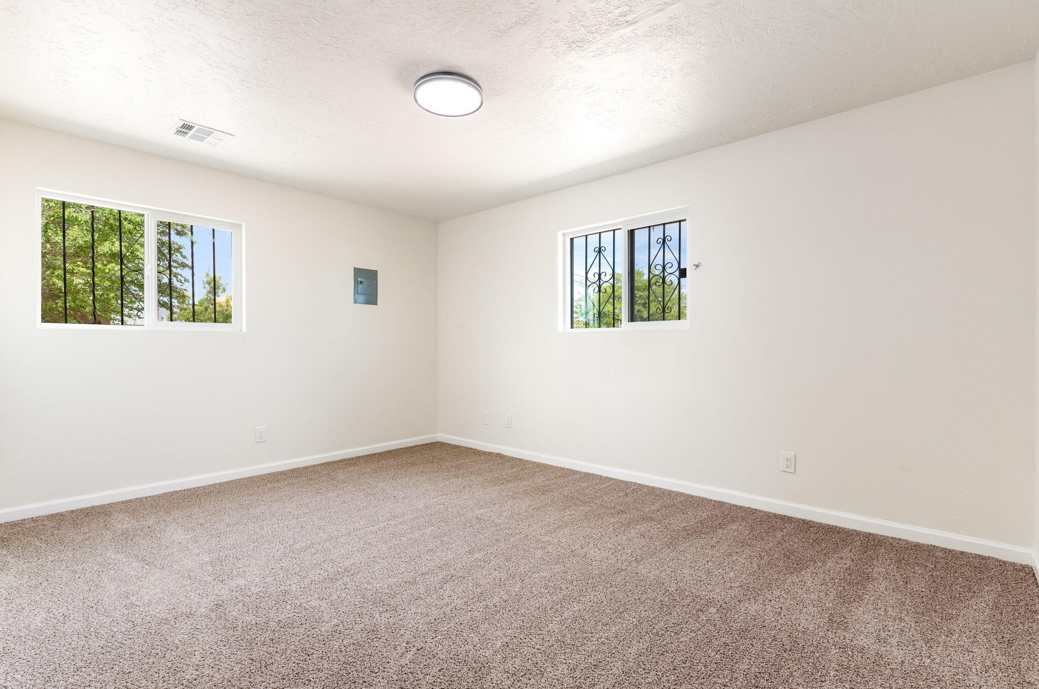 Photo 19 — 1605 7th Street NW