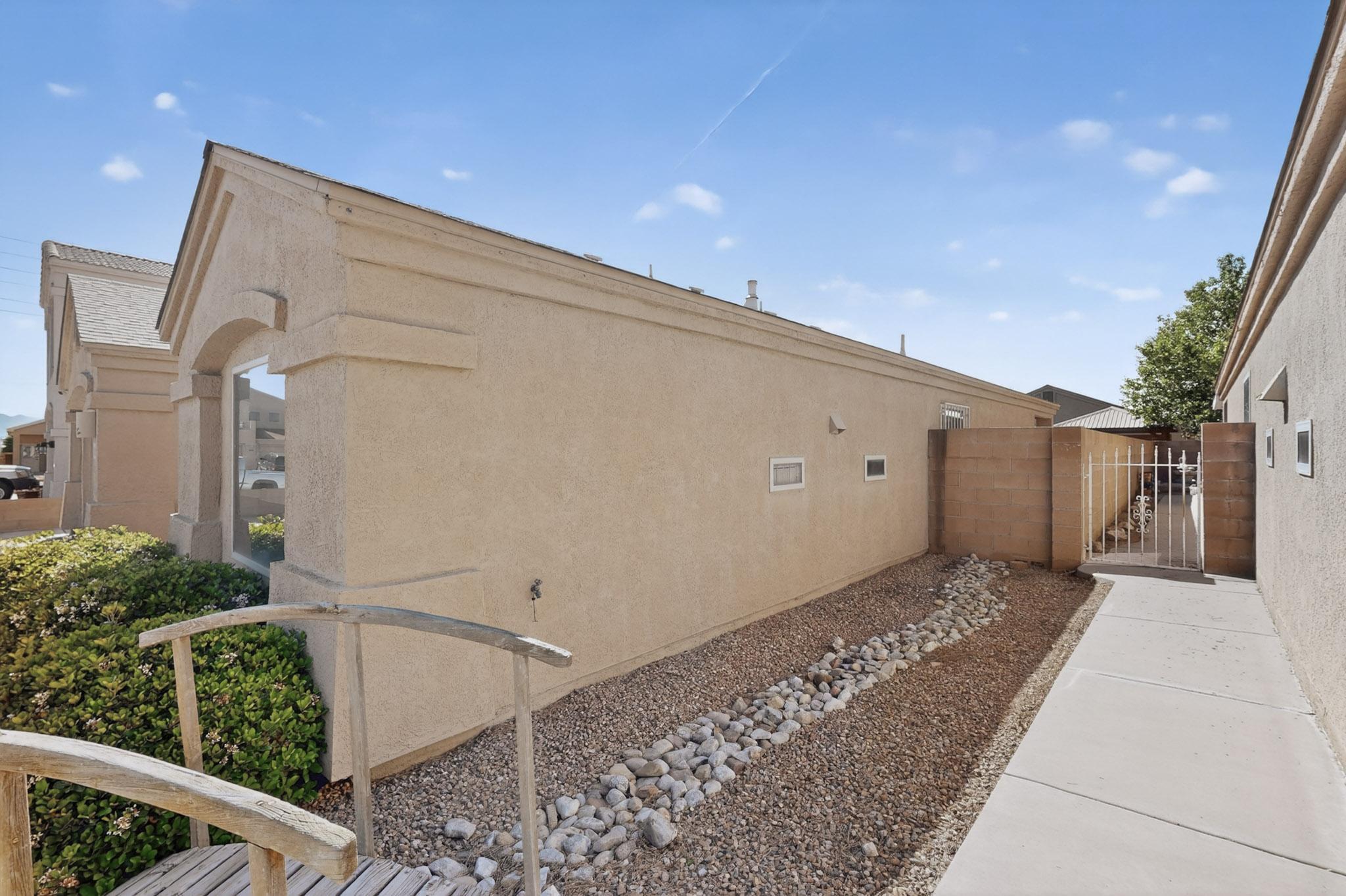 Photo 5 — 2601 Scarlet Sage Road SW