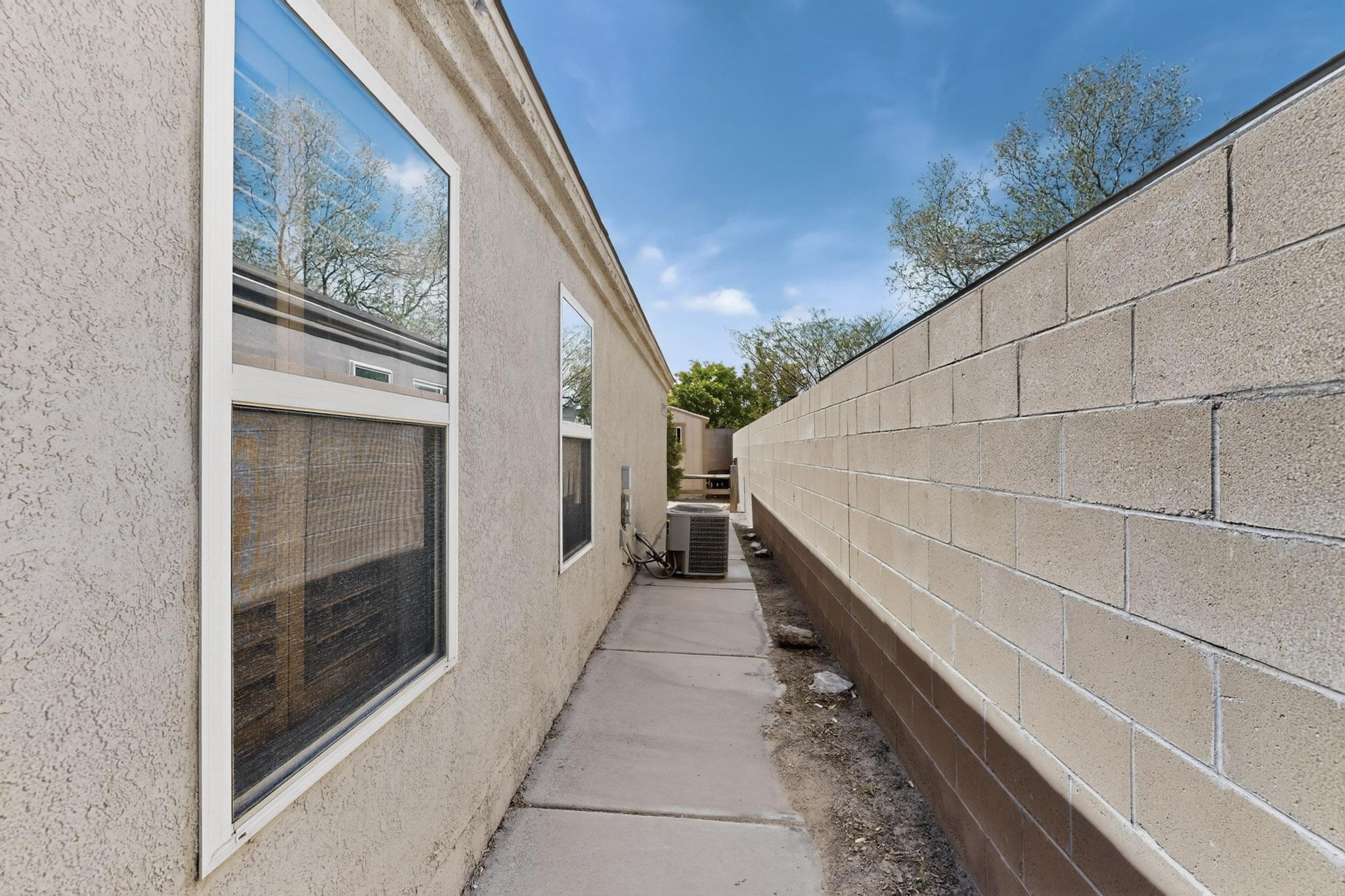Photo 2 — 2601 Scarlet Sage Road SW