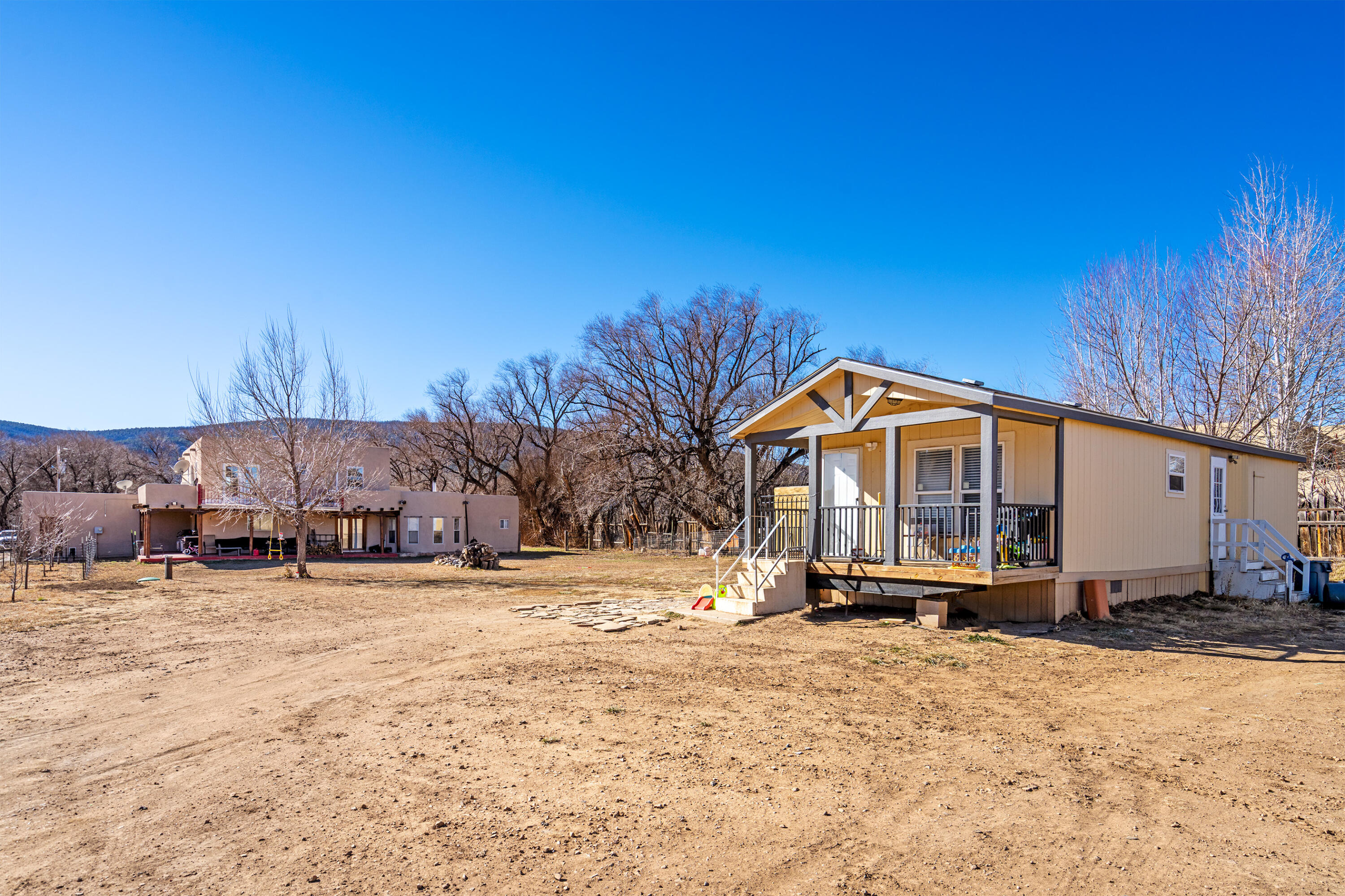 Photo 13 — 1524 New Mexico 94