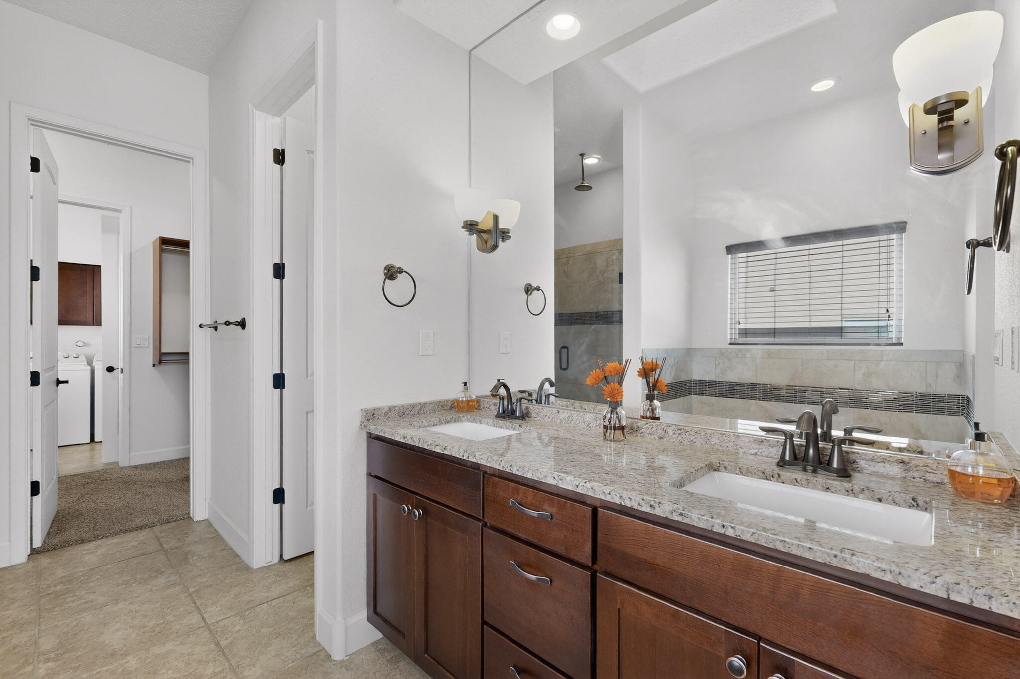 Photo 13 — 7417 Kodiak Road NE