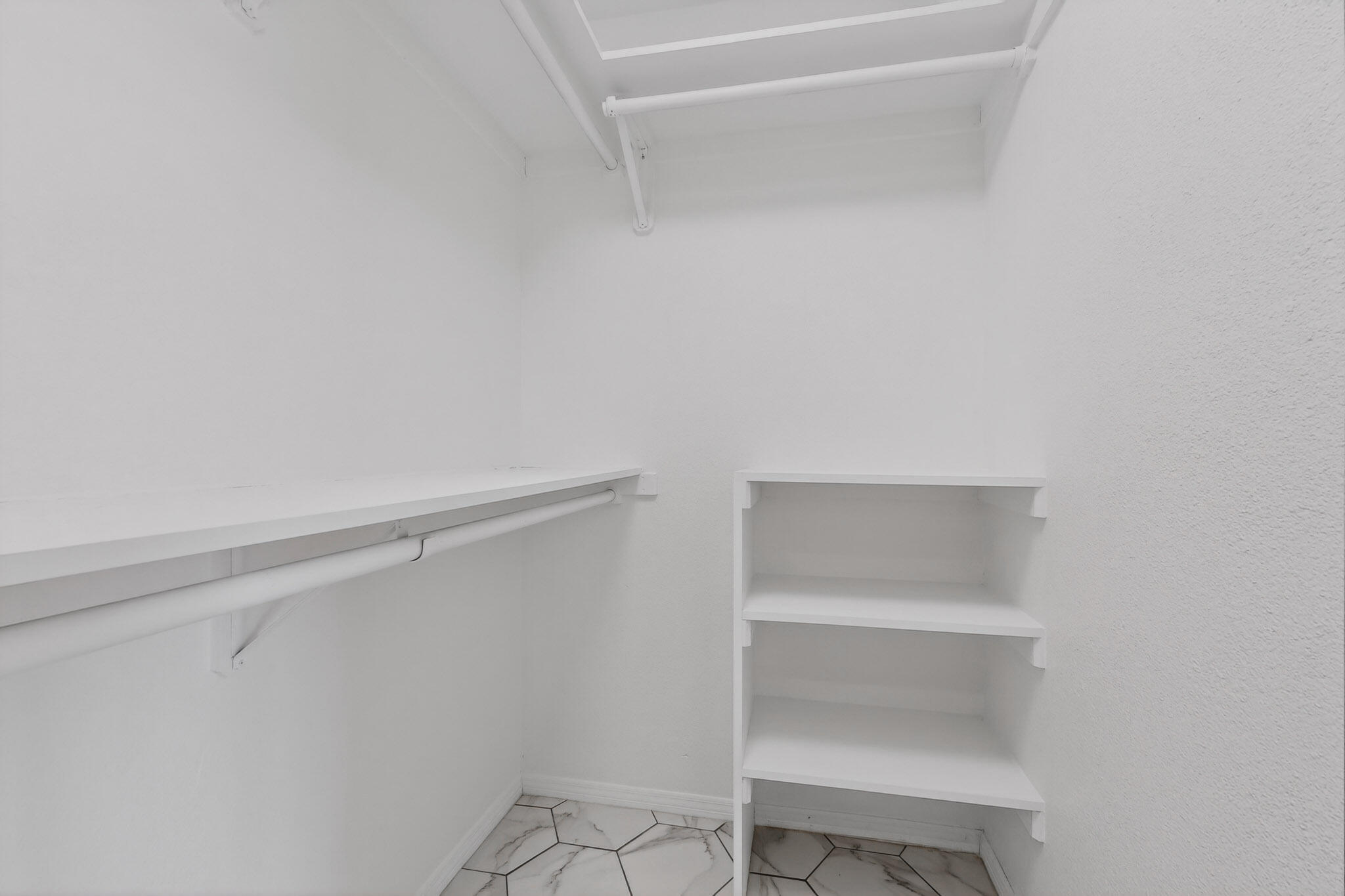 Photo 20 — 1401 35th Circle SE